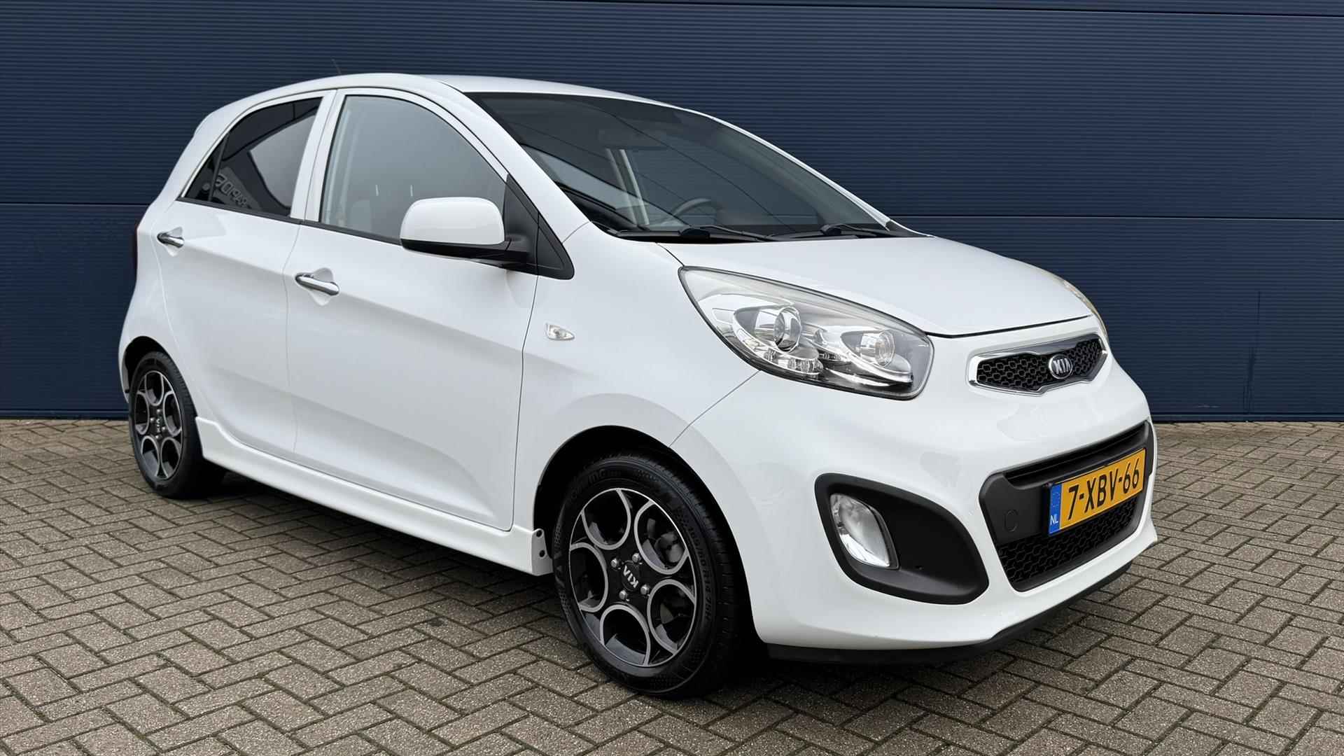 KIA Picanto 1.0 CVVT 5-DRS World Cup Edition | Airco | 15 - 3/31