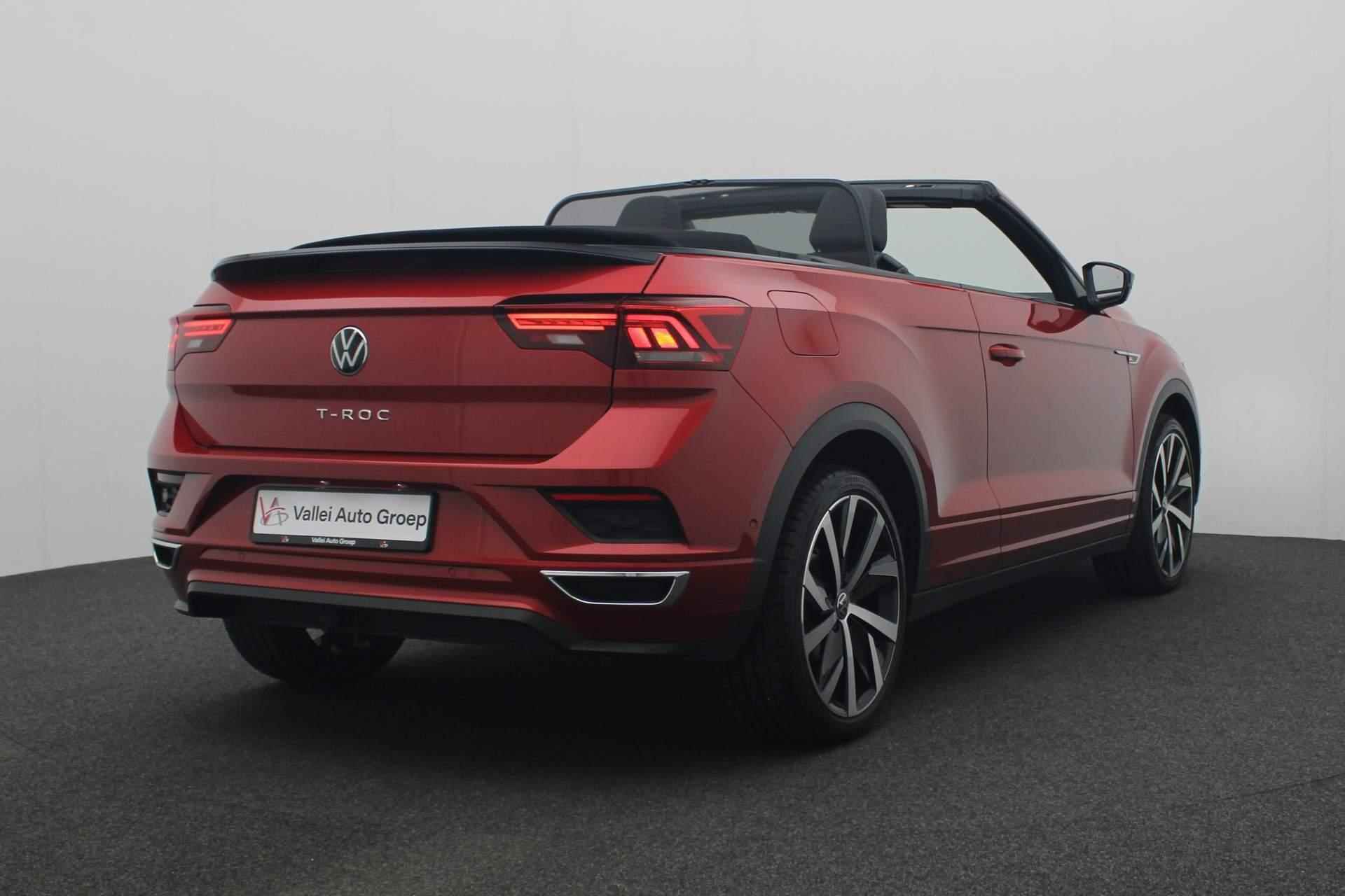 Volkswagen T-Roc Cabrio 1.5 TSI 150PK DSG R-Line Black Style | Leer | Trekhaak | Navi | 19 inch | BEATS | Camera | Keyless - 5/46