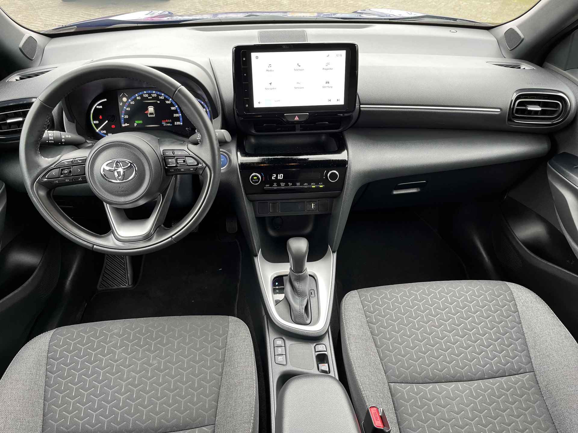 Toyota Yaris Cross 1.5 Hybrid Dynamic | Navigatie | Apple CarPlay/Android auto | Achteruitrijcamera - 15/31