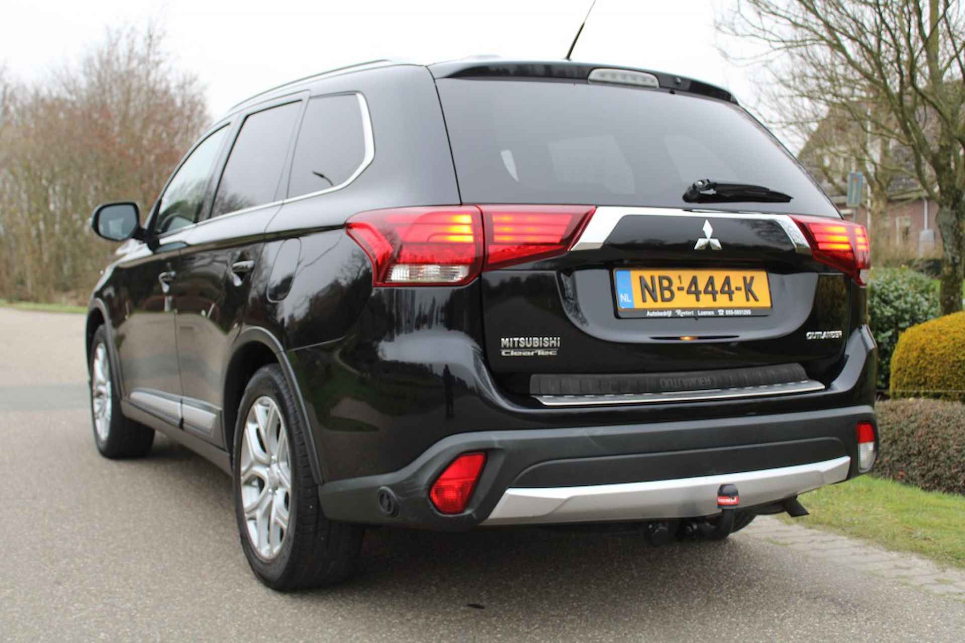 MITSUBISHI Outlander 2.0 150pk Intense automaat LPG-G3/ECC/cruise/navi/trekhaak - 2/31