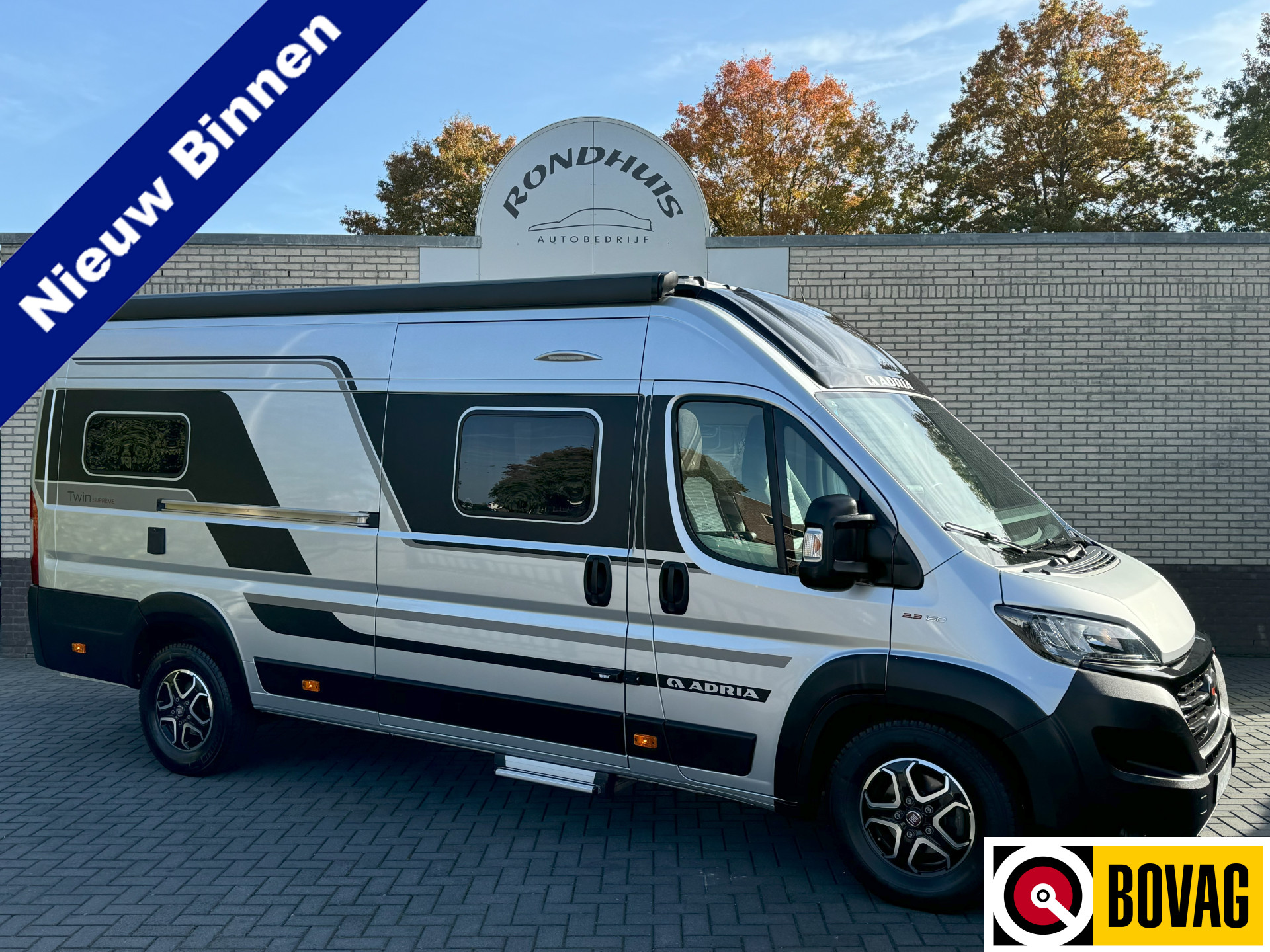 Adria Twin Supreme 640 SLB 160 pk AUTOMAAT 9-Traps Euro6 Fiat Ducato Maxi **Enkele lengtebedden/4 zitplaatsen/Lithium/Maxxfan/Afn. Tre