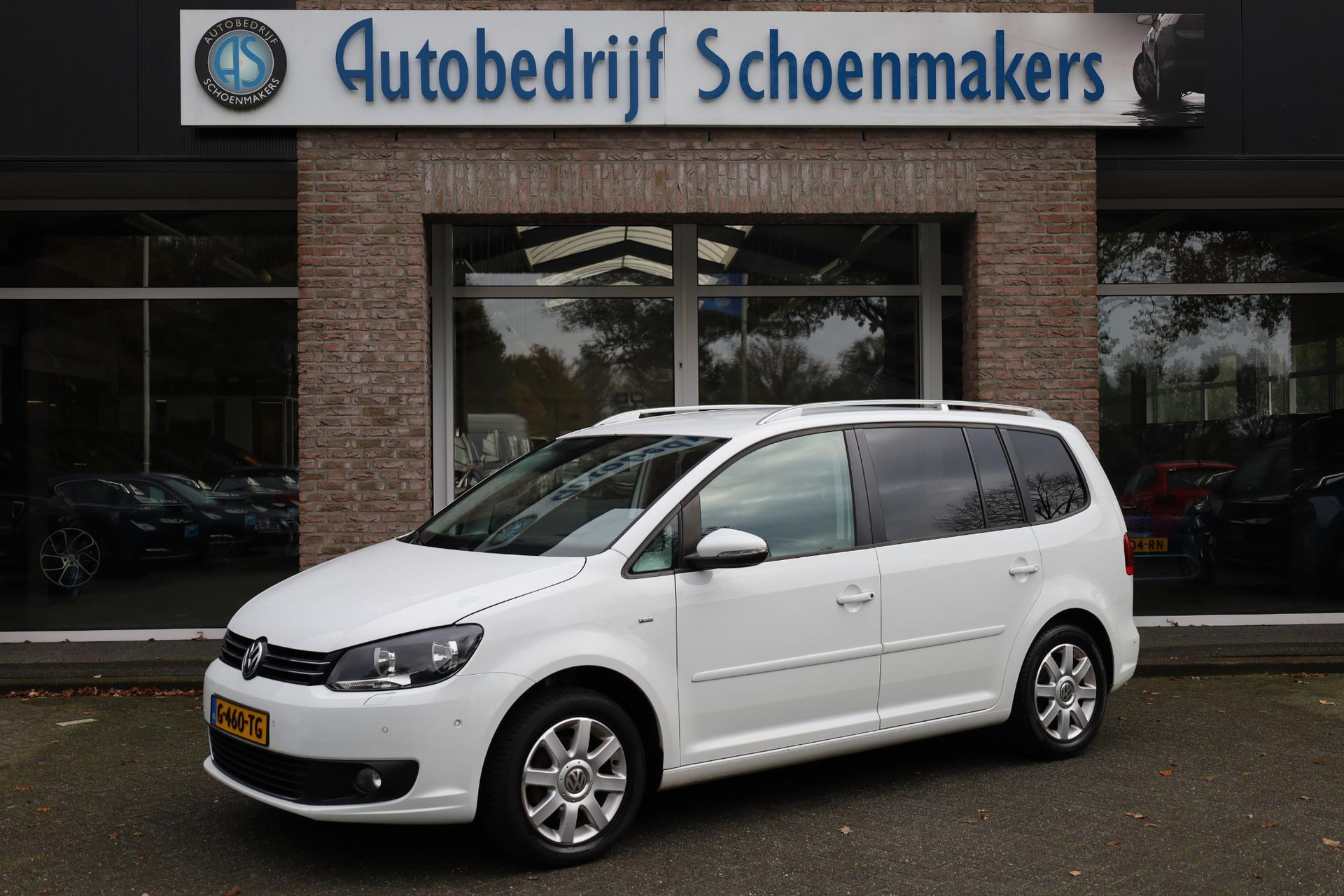 Volkswagen Touran 1.2 TSI Highline BlueMotion NAVI CRUISE TREKHAAK CLIMA STOELVERWARMING 2xPDC LMV