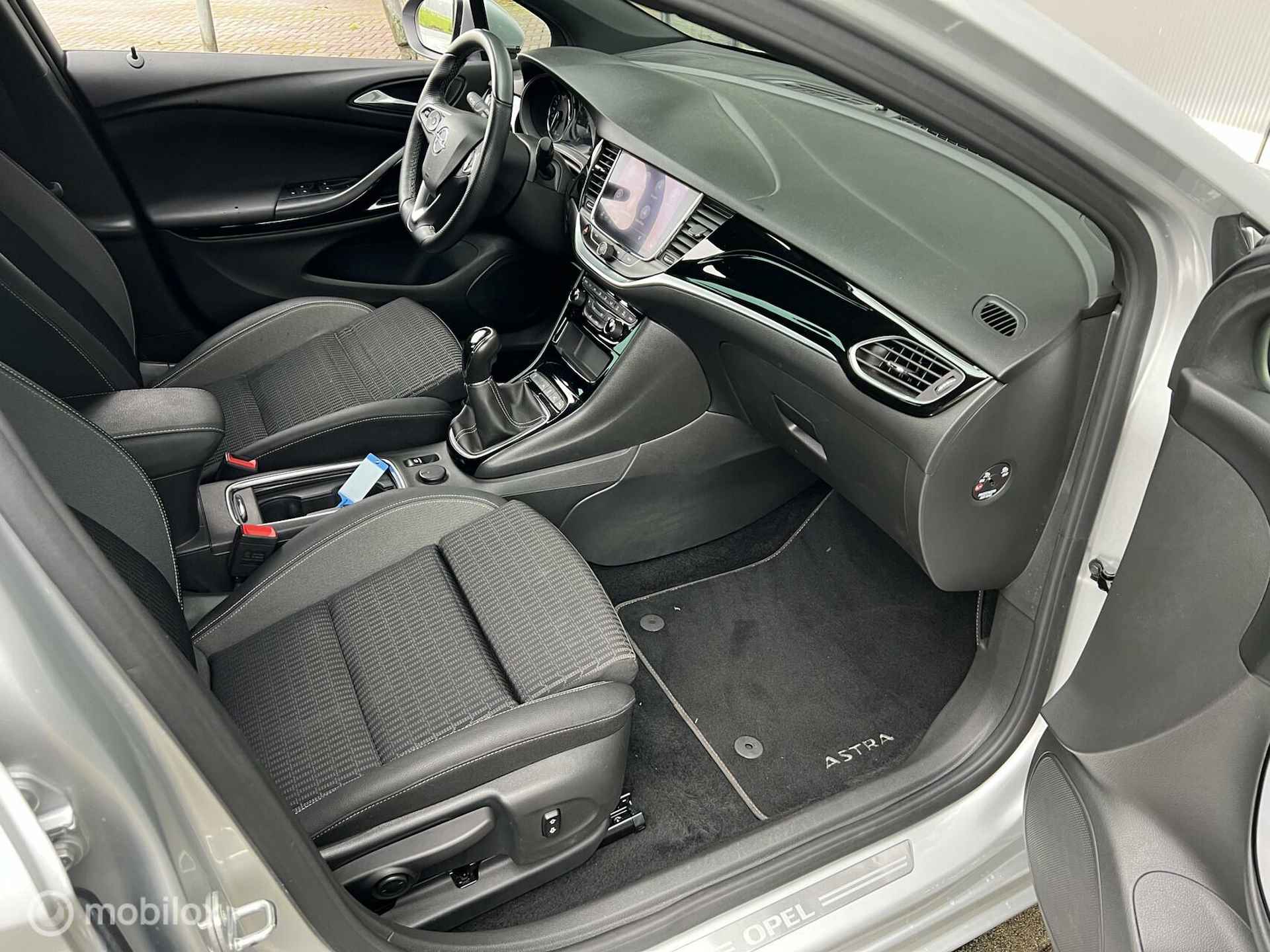 Opel Astra 110pk 6-bak Elegance LUXE - 14/41