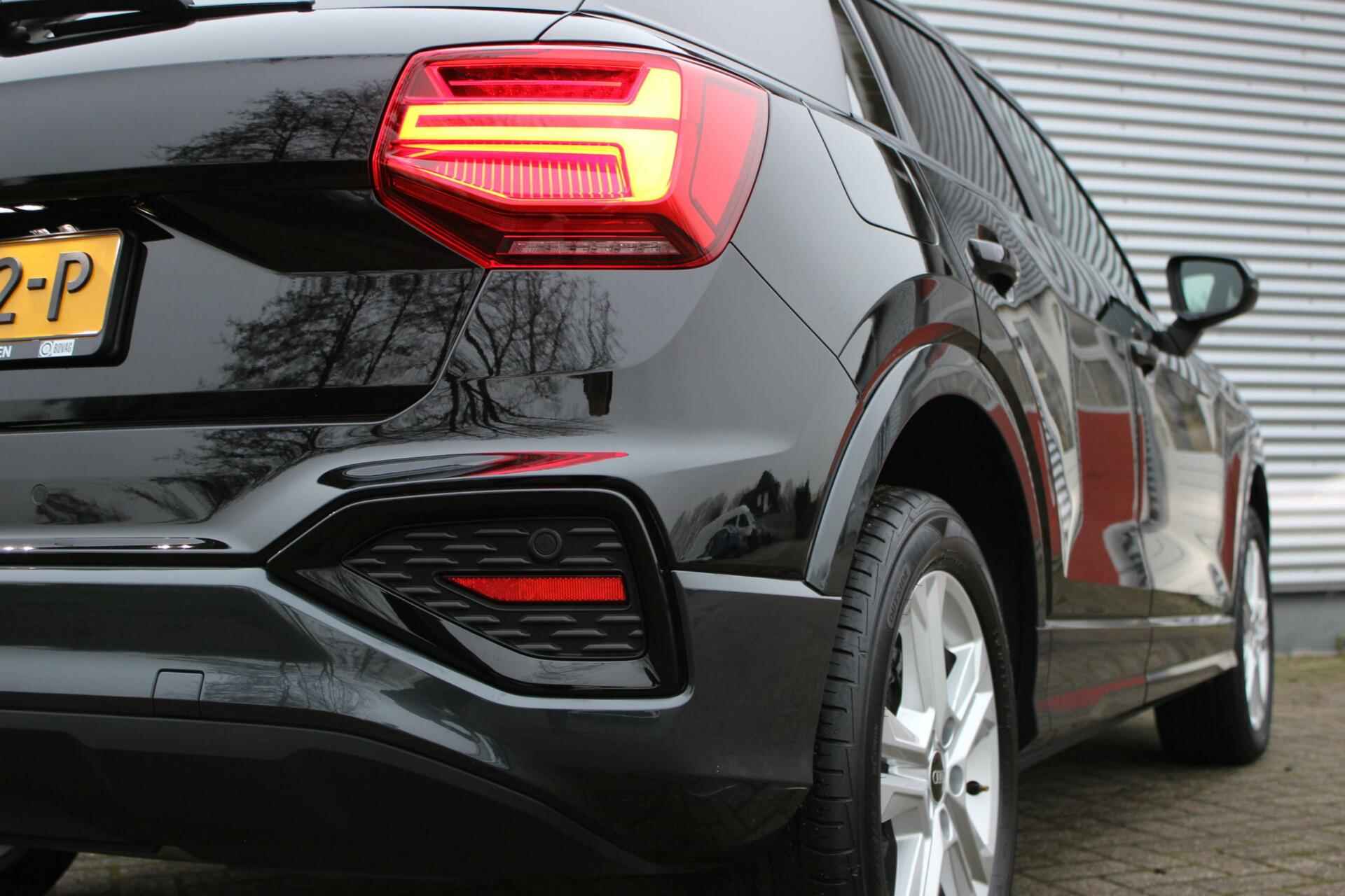 Audi Q2 35 TFSI Advanced edition // Black Optic - Camera - LED - Virtual Cockpit - Sportstuur - Navi. - Inclusief 12 mnd. Garantie - 6/29