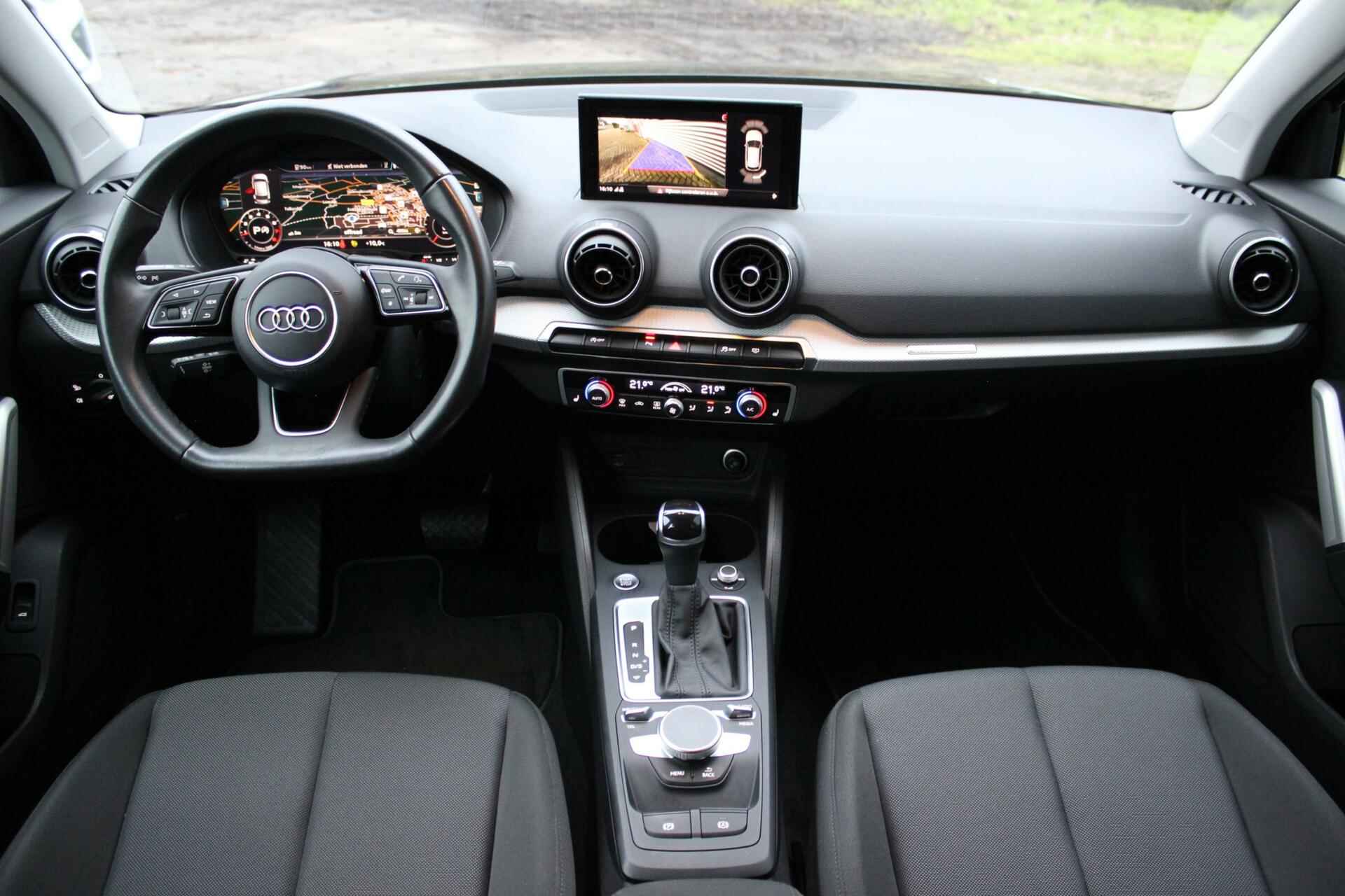 Audi Q2 35 TFSI Advanced edition // Black Optic - Camera - LED - Virtual Cockpit - Sportstuur - Navi. - Inclusief 12 mnd. Garantie - 10/29