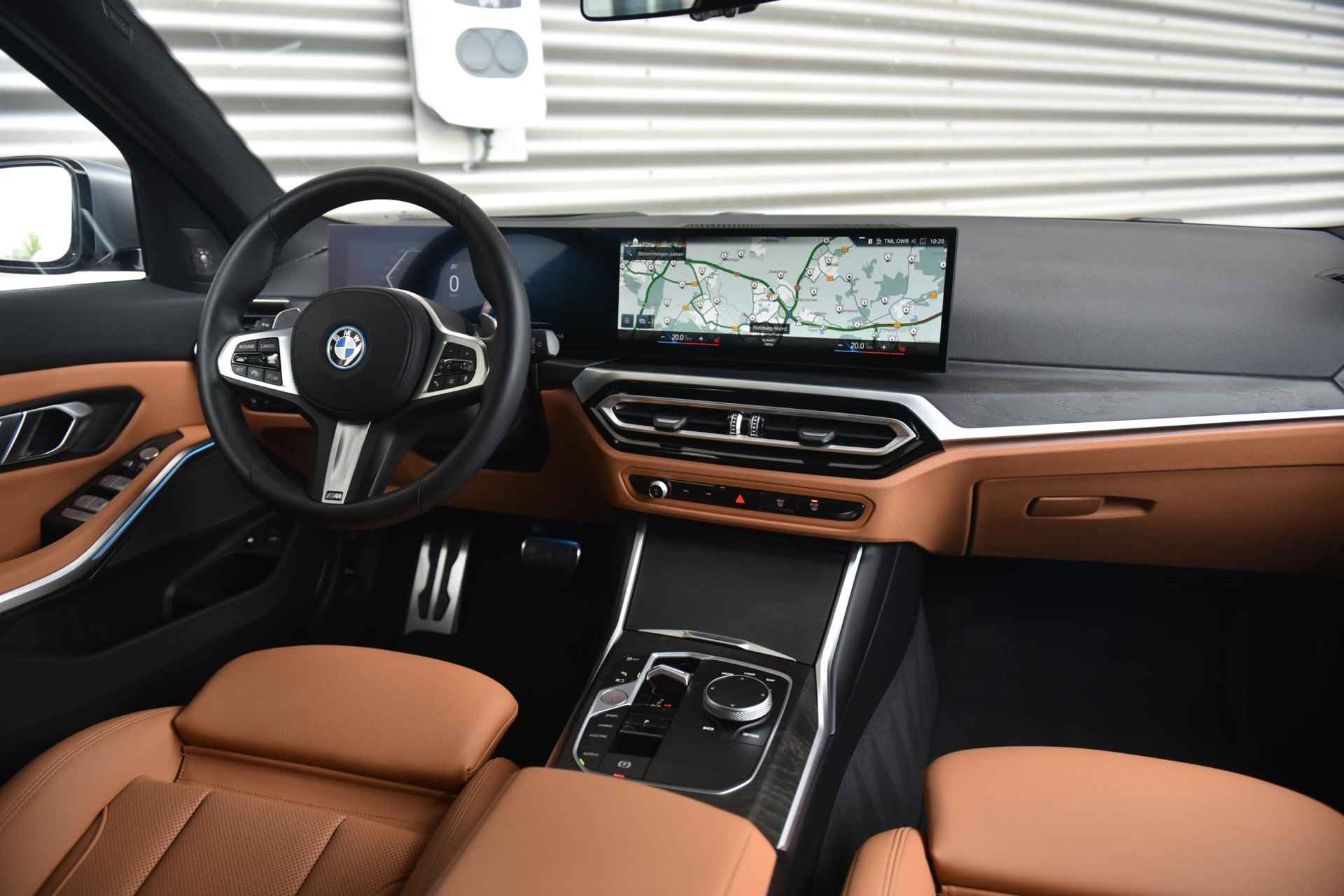 BMW 3 Serie Touring 330e High Executive / M sport /Active Cruise Control - 13/29