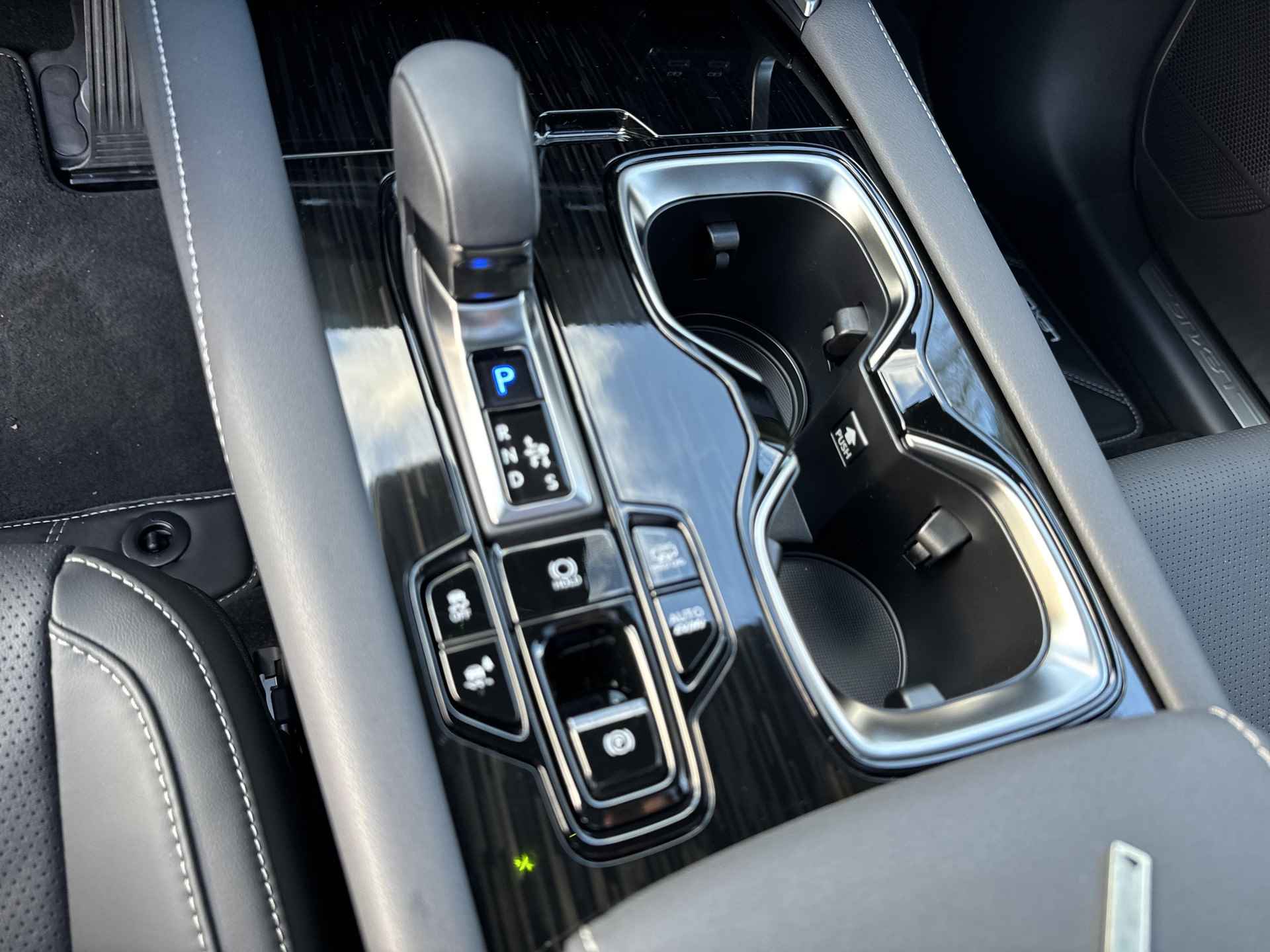 Lexus RX 450h+ Plug-in Hybrid F Sport Design Panorama - 25/46