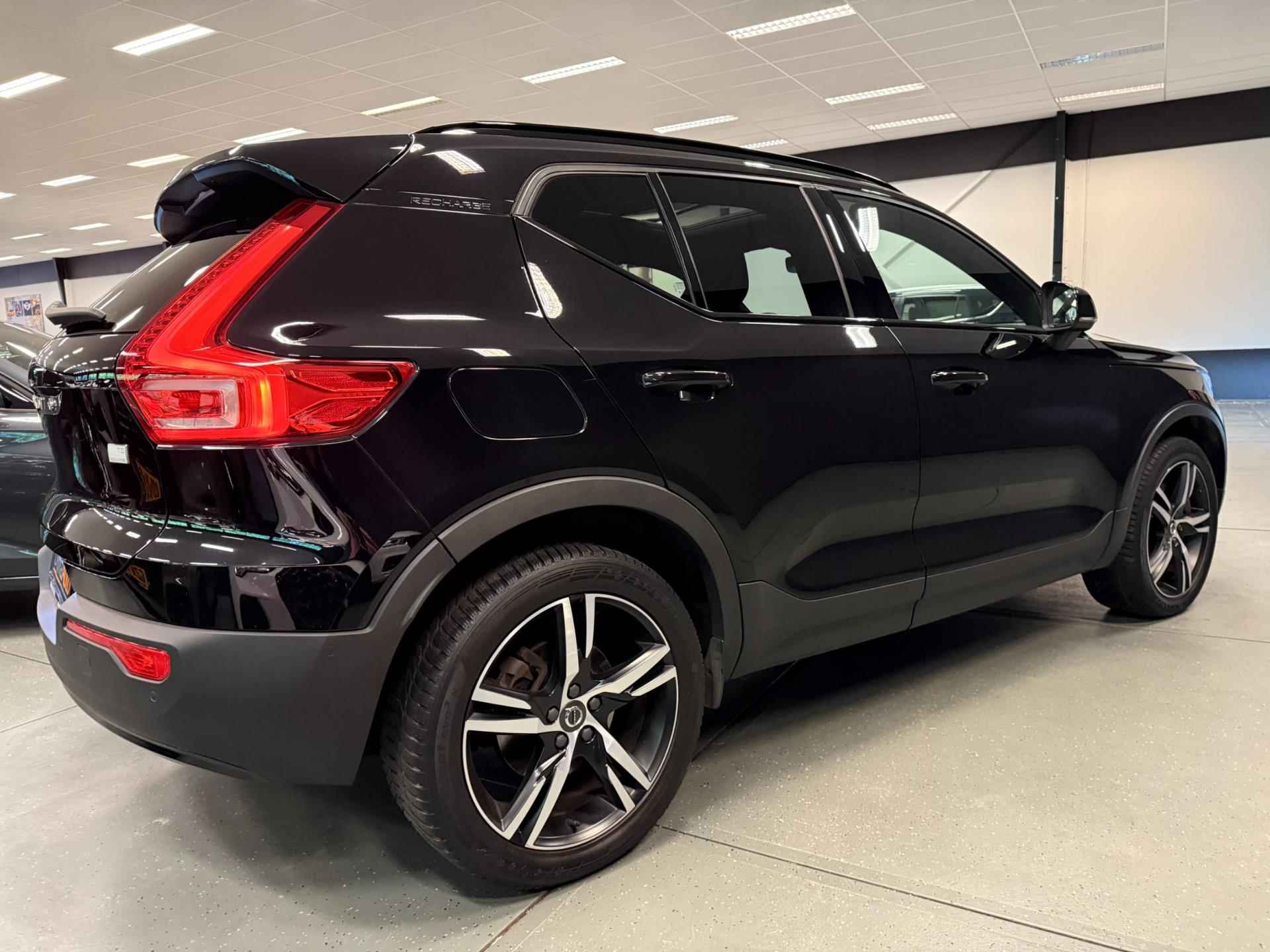 Volvo XC40 1.5 T5 Recharge R-Design 262PK PANO/NAVI/DAB/H-KARDON/CARPLAY/PDC/CRUISE-ADP/// - 9/59