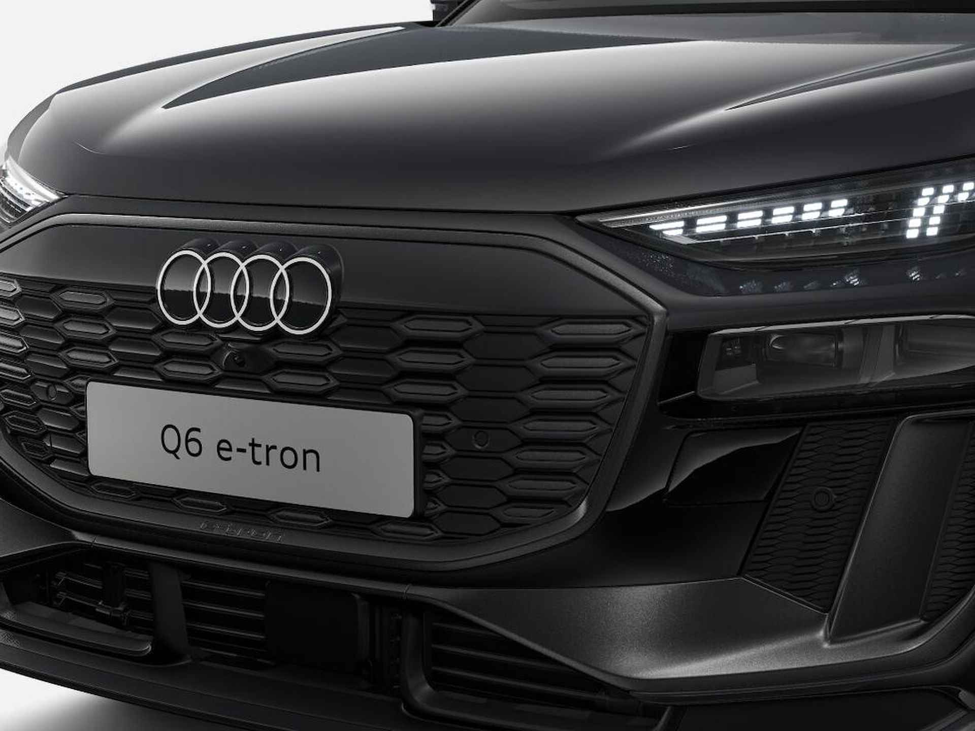 Audi Q6 e-tron Sportback Advanced edition e-tron 252 PK · Tech pro · Sportstoelen leder · Privacy glas - 4/8