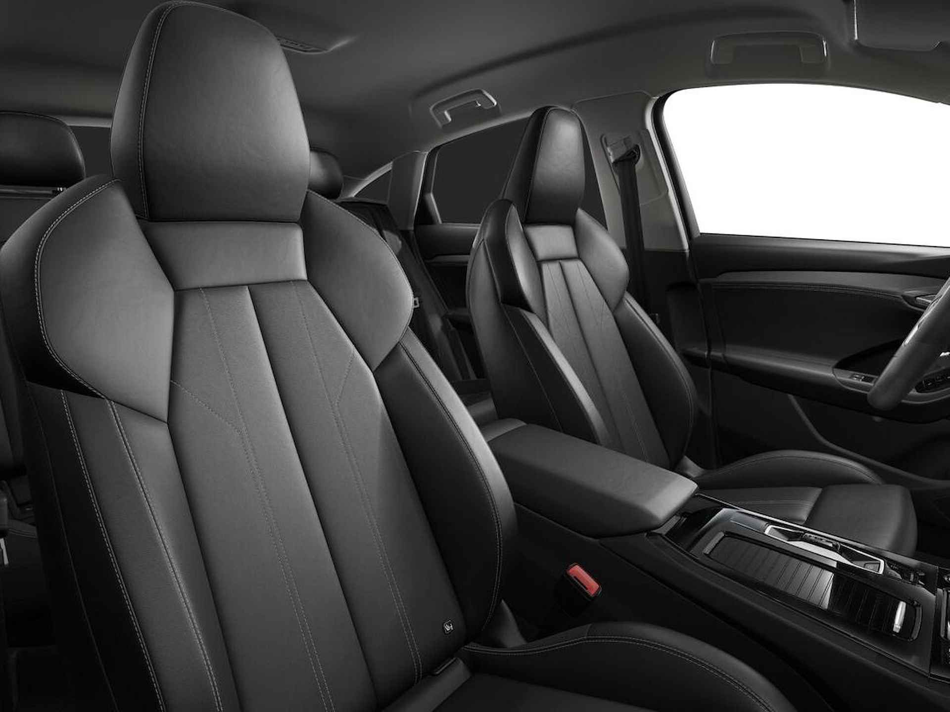 Audi Q6 e-tron Sportback Advanced edition e-tron 252 PK · Tech pro · Sportstoelen leder · Privacy glas - 5/8