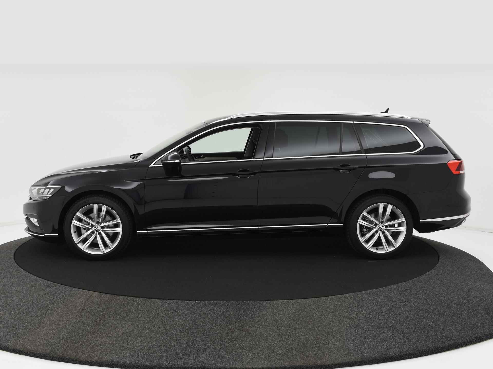 Volkswagen Passat Variant 1.5 TSI 150PK Elegance Business AUTOM. NAVI|ACC|LED|18INCH|STOELVERW|MASSAGESTOEL|CLIMA|CAMERA - 11/35