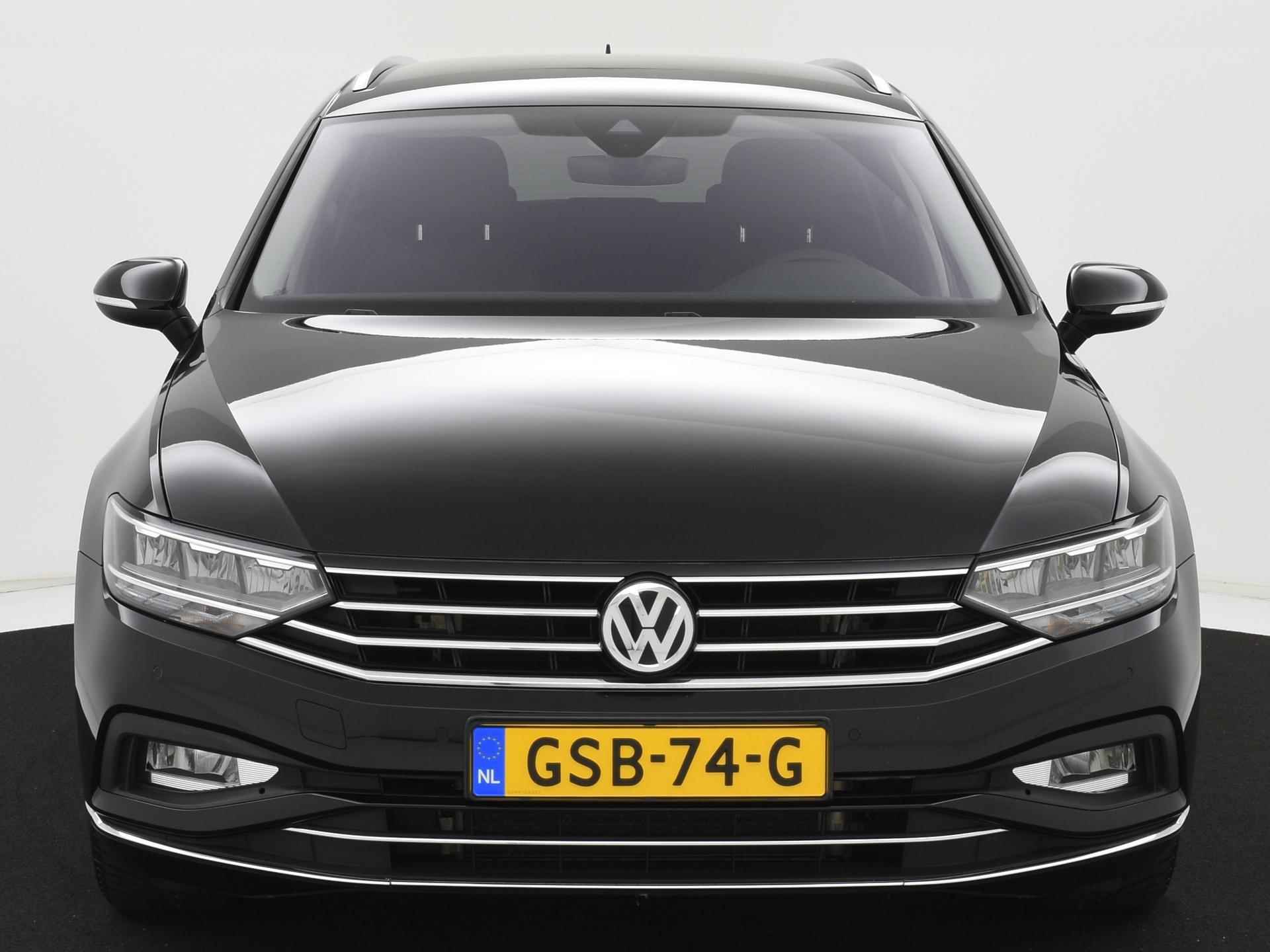 Volkswagen Passat Variant 1.5 TSI 150PK Elegance Business AUTOM. NAVI|ACC|LED|18INCH|STOELVERW|MASSAGESTOEL|CLIMA|CAMERA - 13/35