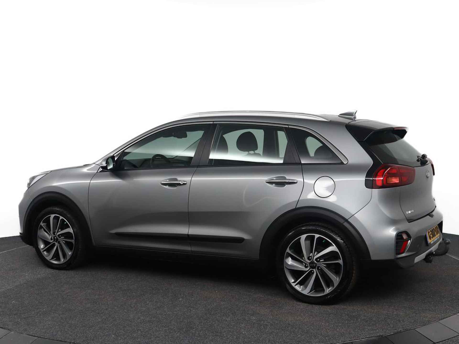 Kia Niro 1.6 GDi Hybrid Edition - Trekhaak - 17 inch lichtmetalen velgen - Apple Carplay/Android Auto - All seasonbanden 12 Maanden Bovag garantie - 4/55