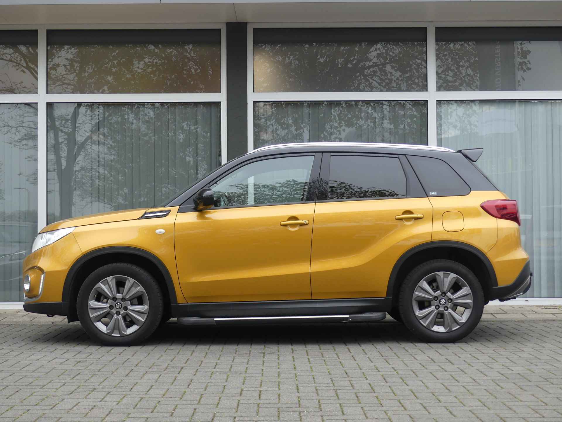 Suzuki Vitara 1.0 Boosterjet Select Automaat Camera, Trekhaak, Navigatie, Spoiler, Sidesteps - 4/32