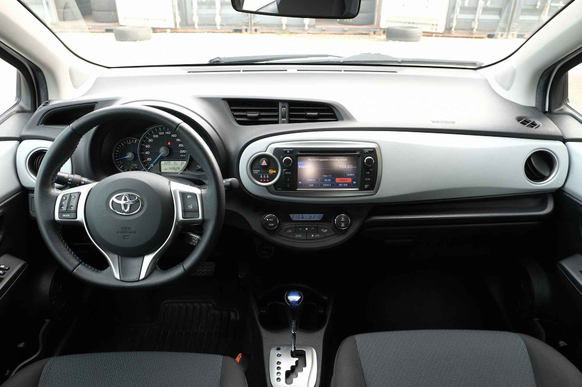 Toyota Yaris 1.5 Full Hybrid 100PK Aspiration Automaat | Climate Control | Cr - 3/40