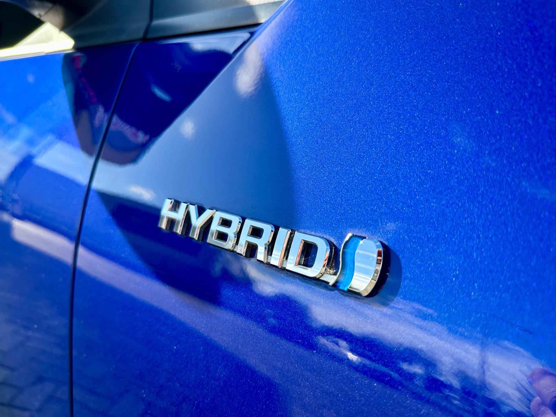 Toyota Prius 1.8 Hybrid Executive Leer, LED, KeyLess, JBL, HUD - 32/56