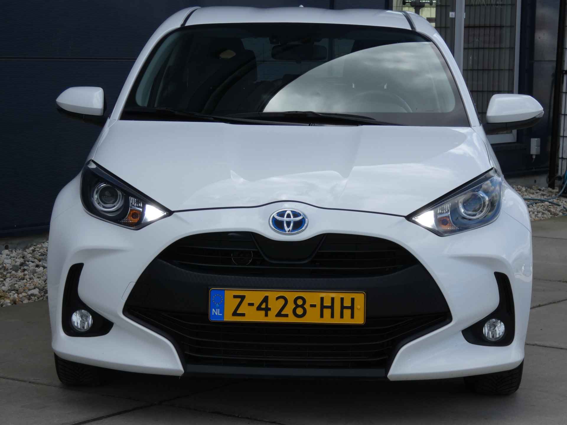 Toyota Yaris 1.5 Hybrid Active Automaat | Navigatie | Apple Carplay & Android Auto | Climate Control - 7/42