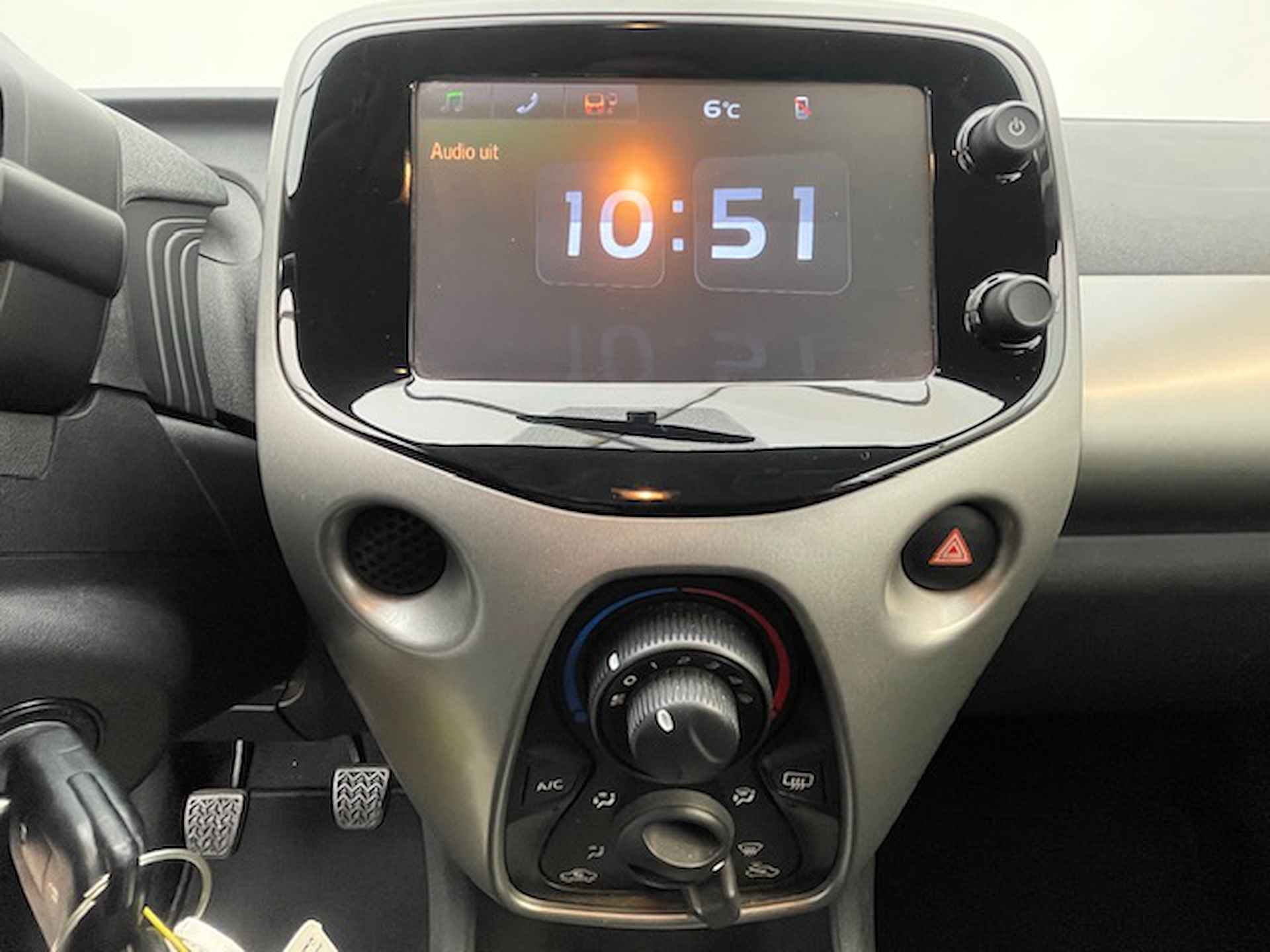 Toyota Aygo 1.0 VVT-i 69pk 5D x-play - 11/14