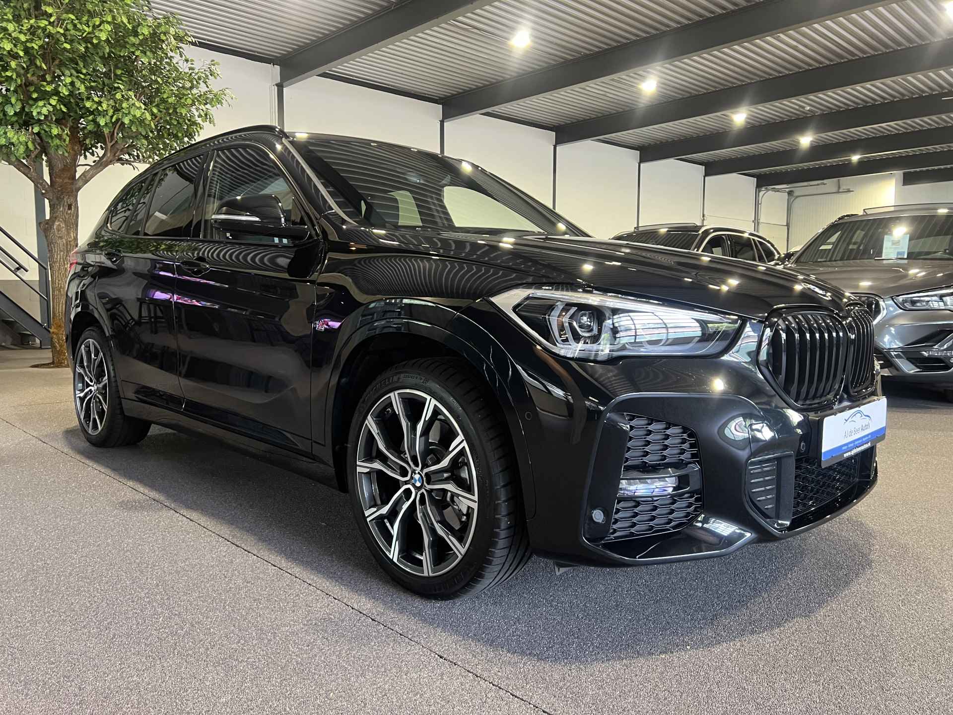 BMW X1 xDrive25e Executive M-Sport | Shadow line | Camera | Cruise - 15/46