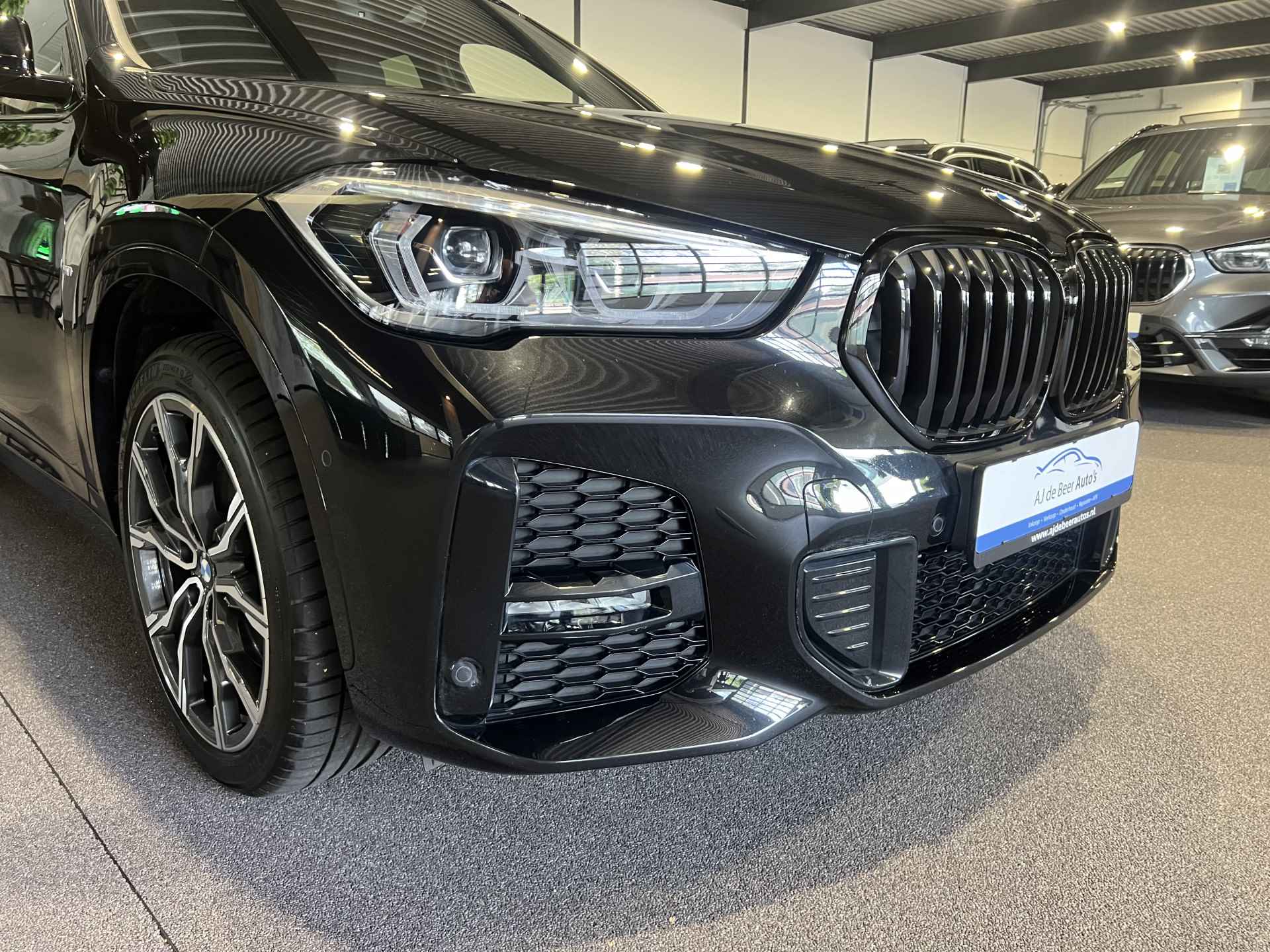 BMW X1 xDrive25e Executive M-Sport | Shadow line | Camera | Cruise - 16/46