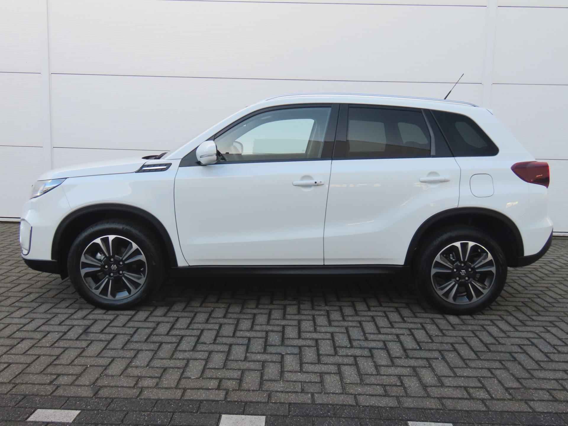 Suzuki VITARA 1.5 Hybrid Style / panorama dak / Apple Carplay / Android auto/ Keyless entry - 7/30