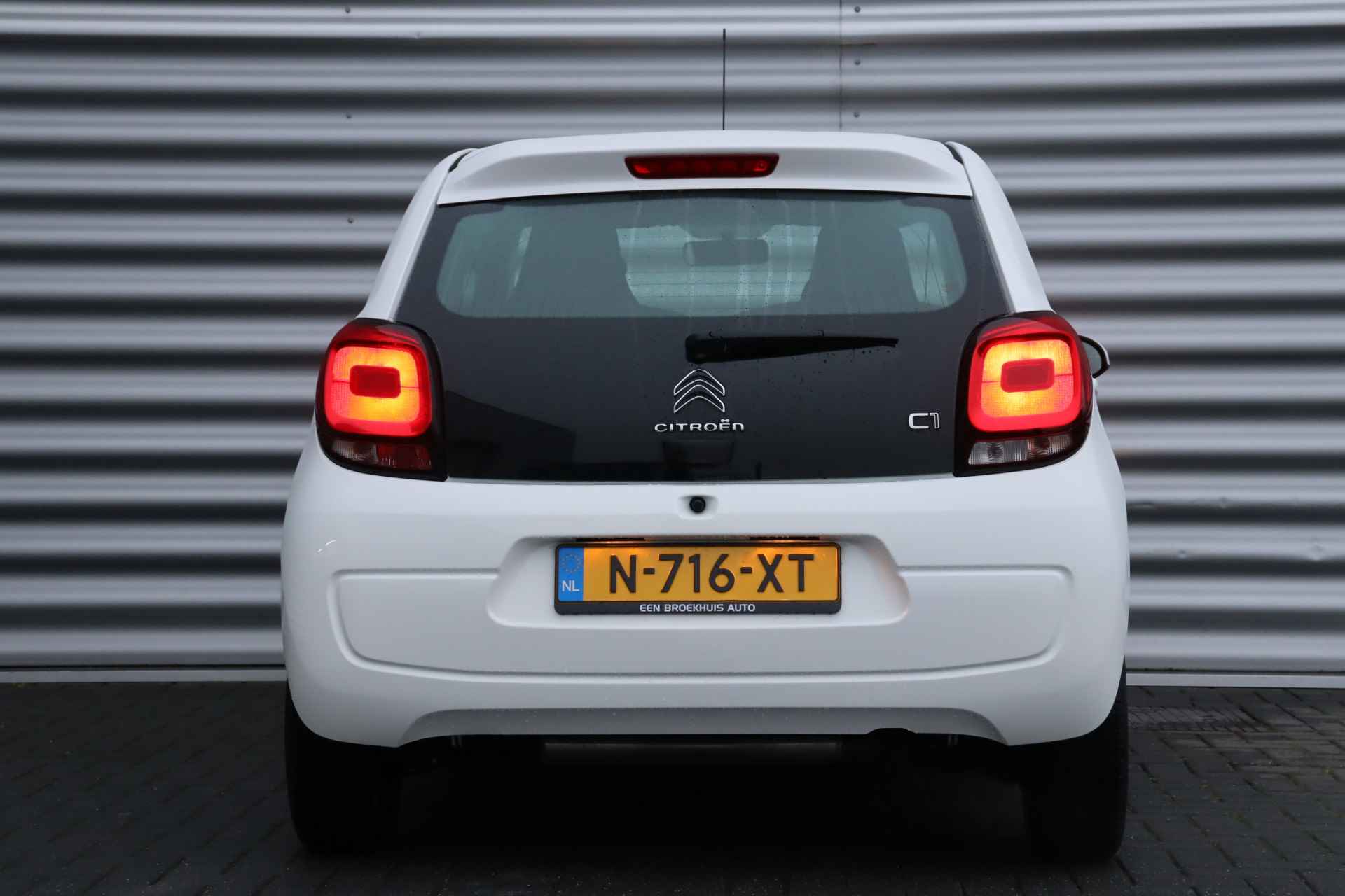 Citroën C1 1.0 E-VTI 73PK 5-DRS FEEL / AIRCO / LED / BLUETOOTH / 1E EIGENAAR / NIEUWSTAAT !! - 8/28