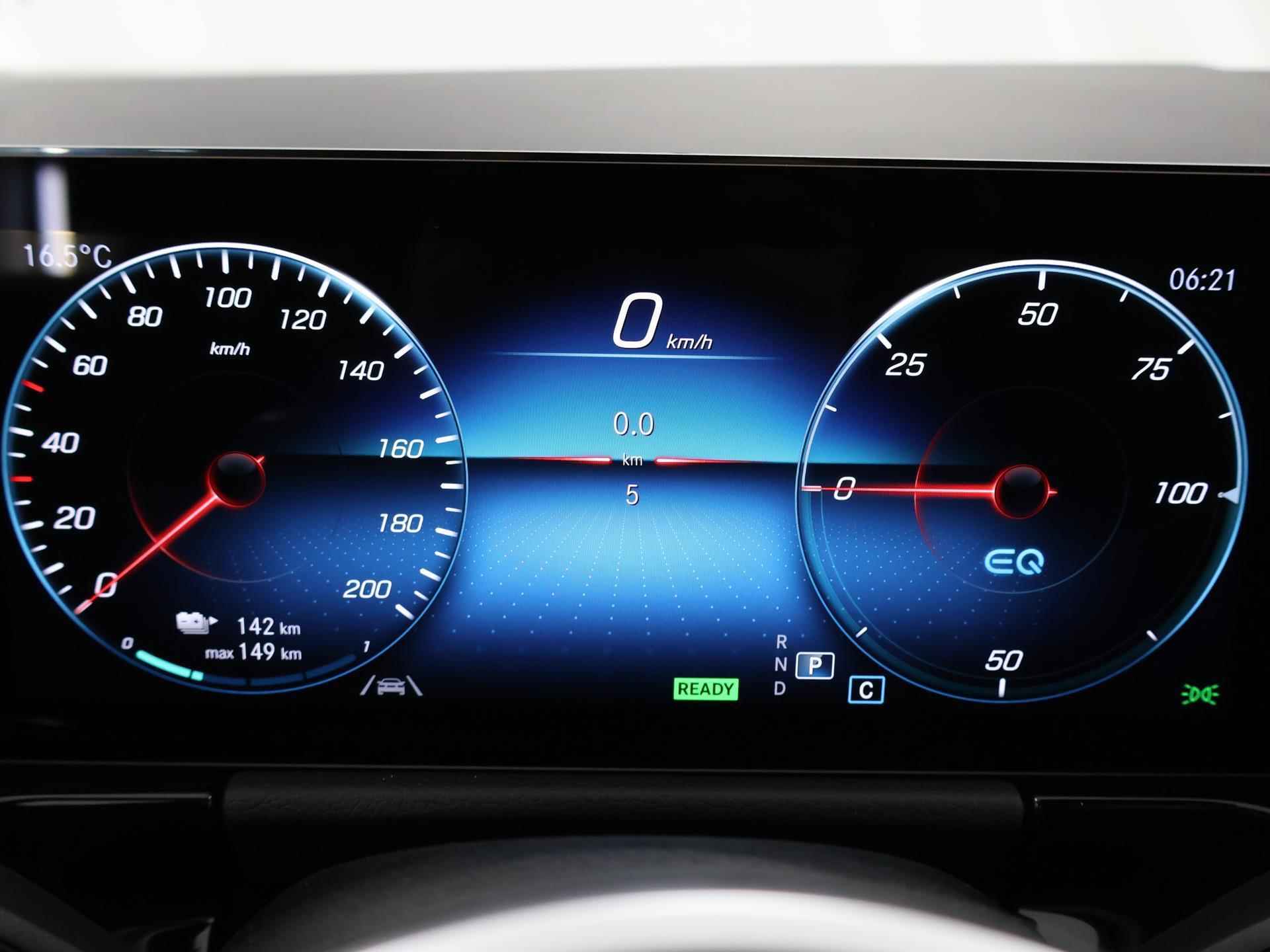Mercedes-Benz EQA 250+ Business Edition 71 kWh Panoramadak | 360gr camera | Getinte ramen achter | Led verlichting | Sfeerverlichting - 13/49