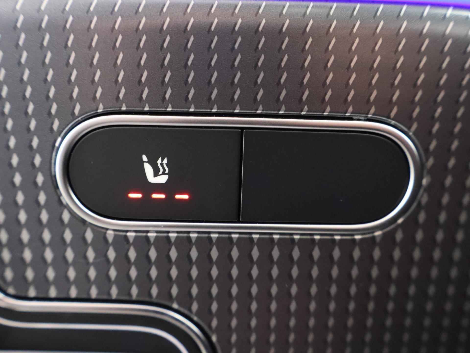 Mercedes-Benz EQA 250+ Business Edition 71 kWh Panoramadak | 360gr camera | Getinte ramen achter | Led verlichting | Sfeerverlichting - 40/49