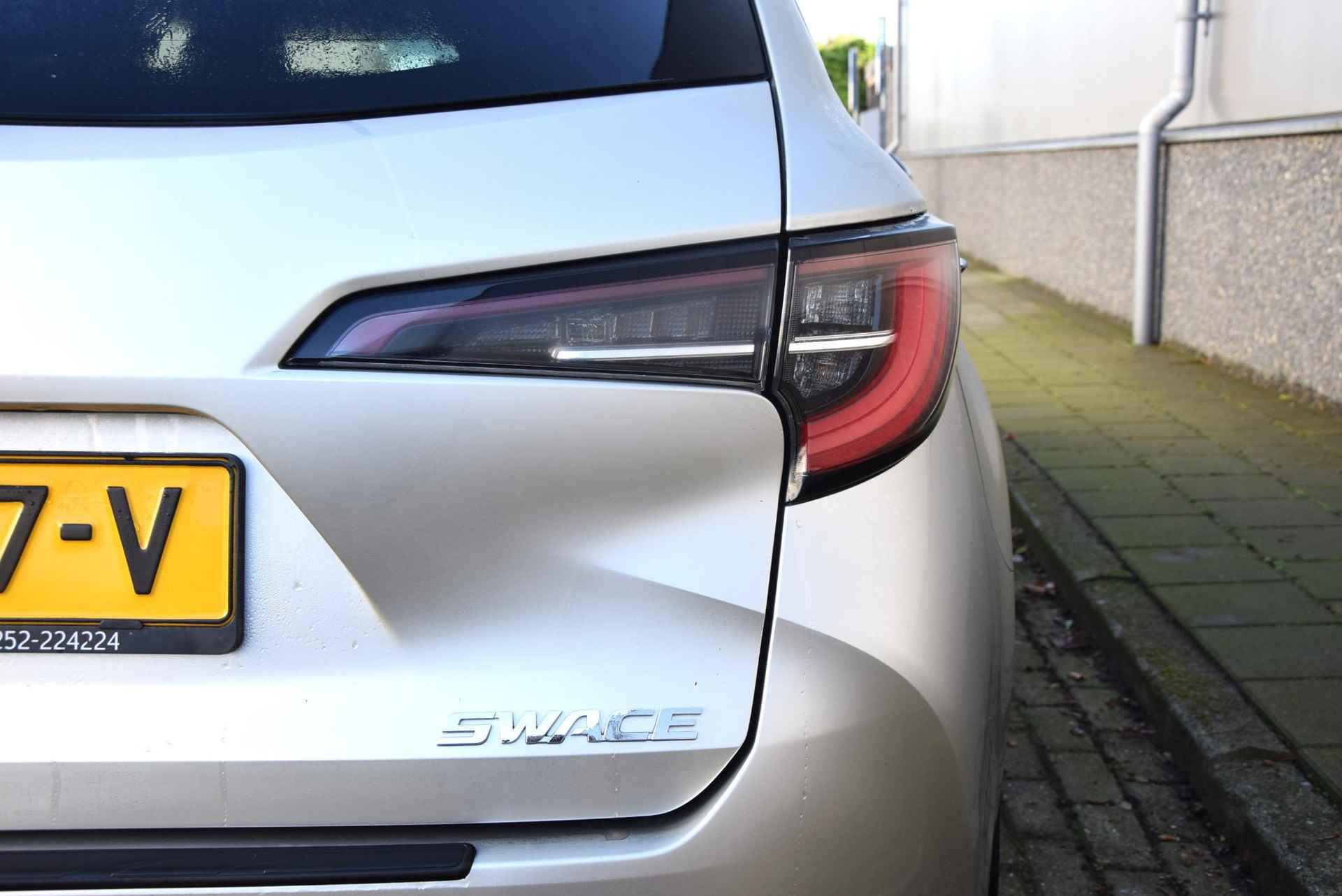 Suzuki Swace 1.8 Hybrid Select - 7/30