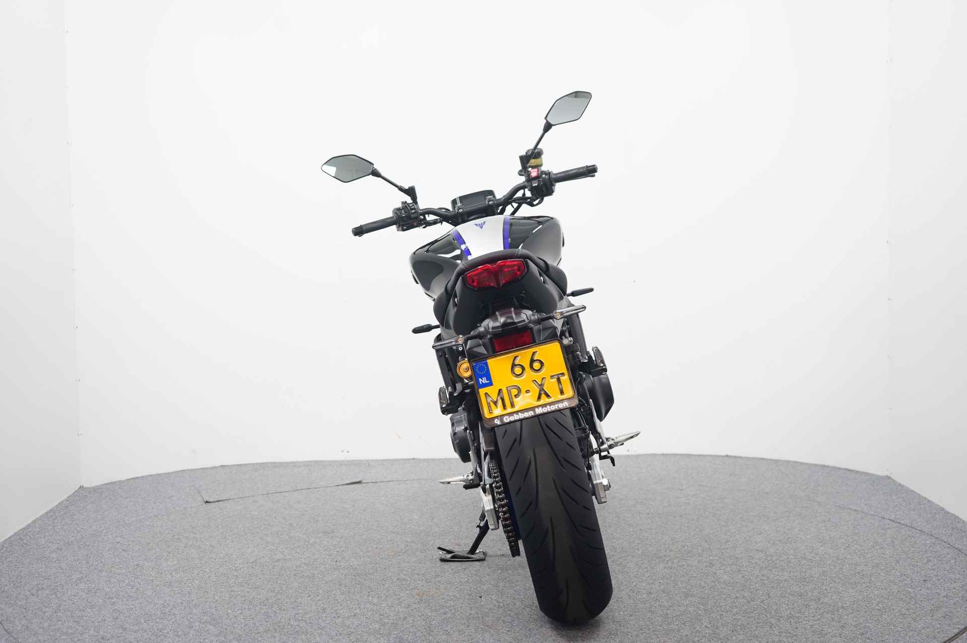 Yamaha MT-09 SP - 7/13