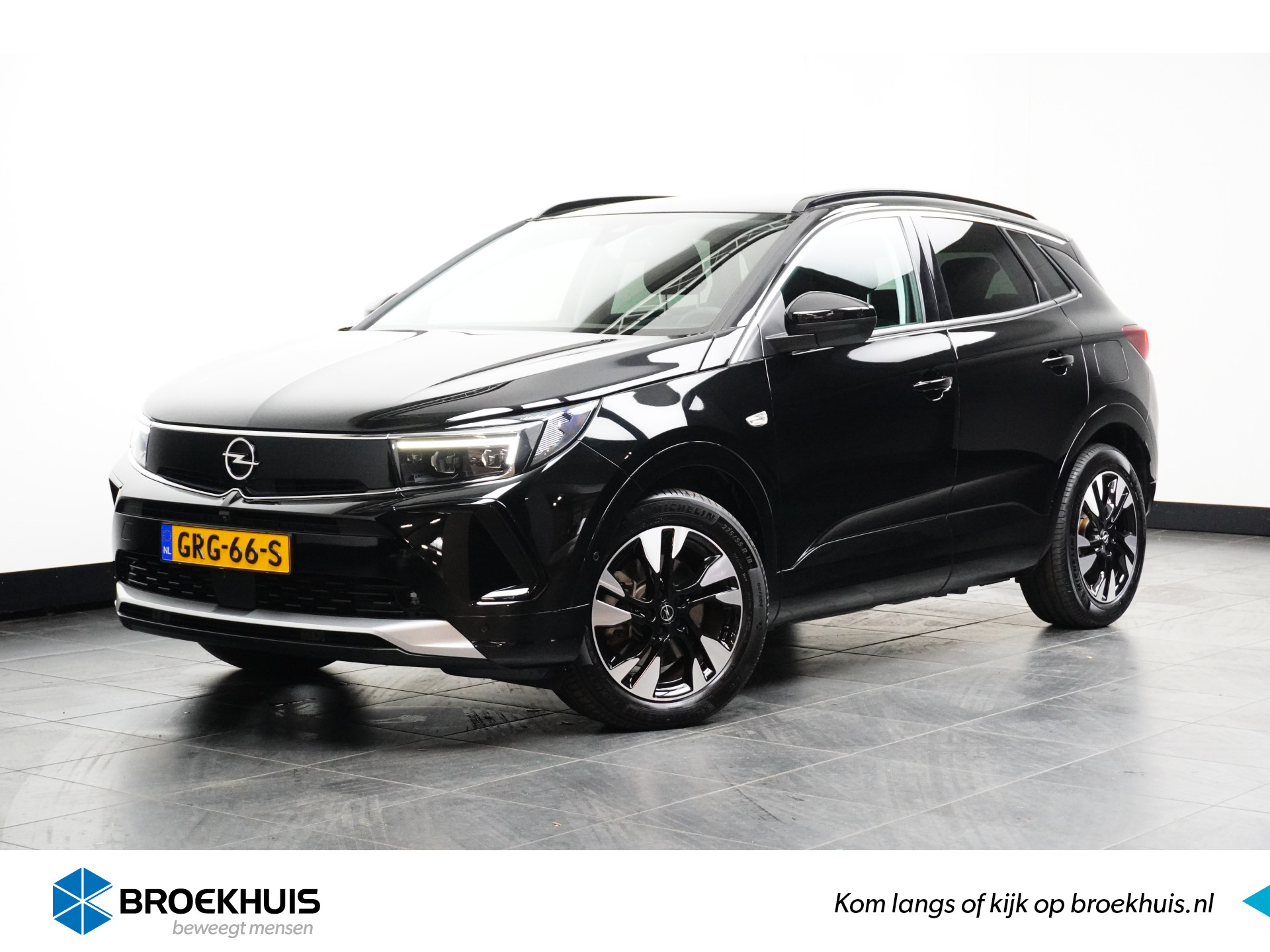 Opel Grandland 1.6 Turbo Plug-in Hybrid Level 3 225pk | Alcantara | Navigatie | Elektr. Achterklep | Stoel/Stuur verwarming | Dodehoekdetecie |