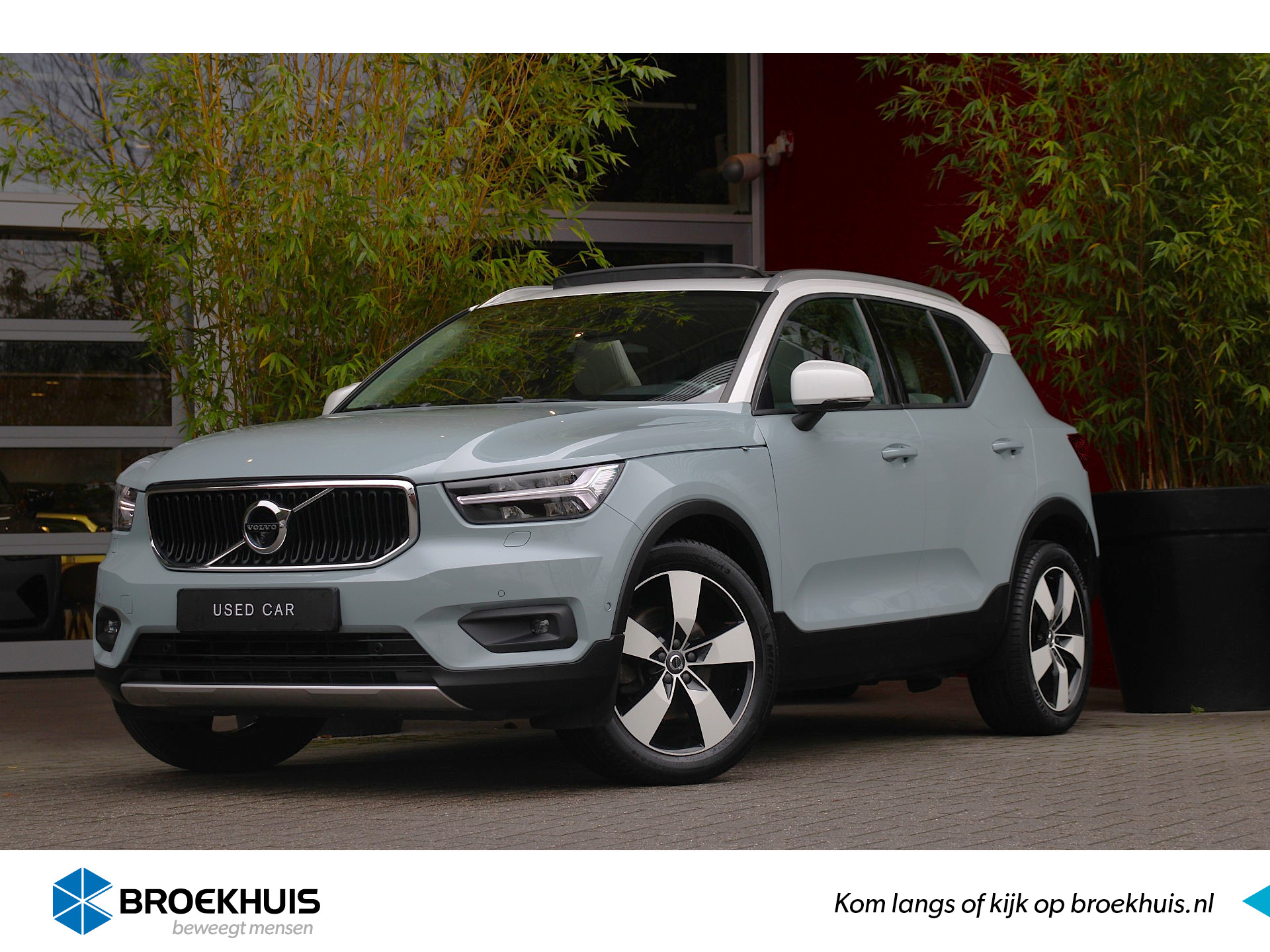 Volvo XC40 T5 AWD Intro Edition | Harman/Kardon audio | Schuifdak | 360° Camera | Stuur- en stoelverwarming | Adaptieve Cruise | BLIS