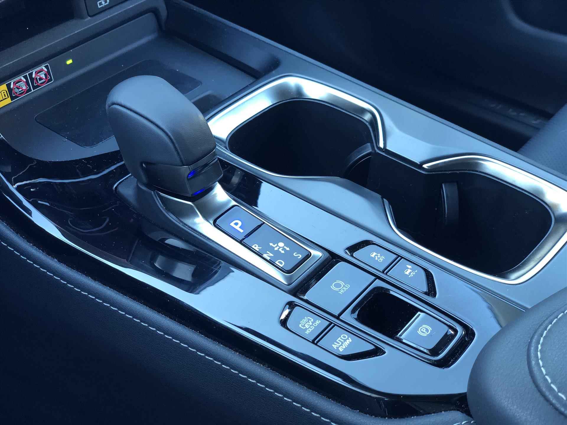 Lexus Nx 450h+ Plug-in AWD Launch Edition | 360 graden camera, Leer, Geheugenfunctie, Parkeersensoren, Stuurverwarming, Stoelventilatie - 24/39