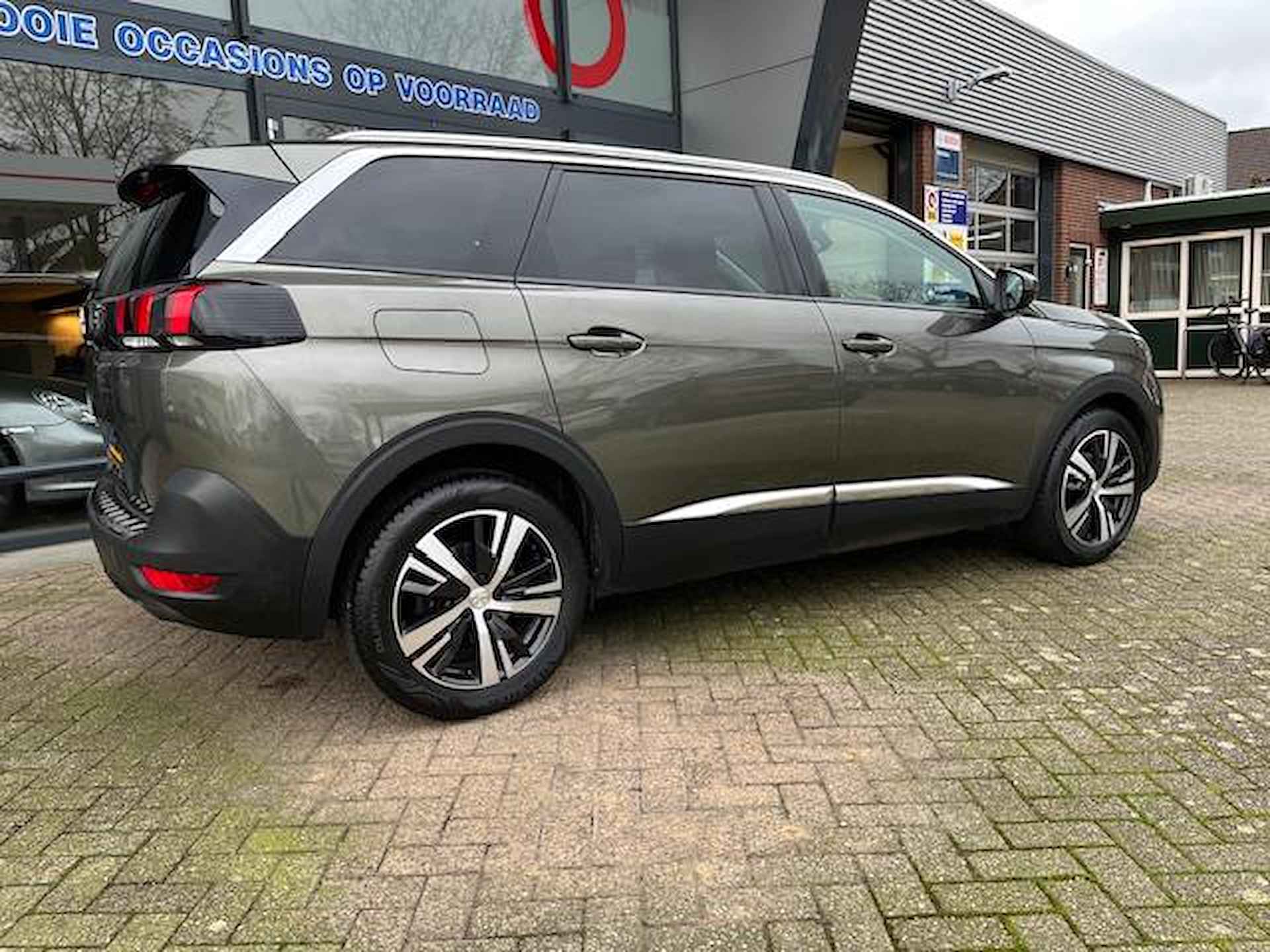 Peugeot 5008 1.6 e-THP Allure automaat 7 persoons - 13/23