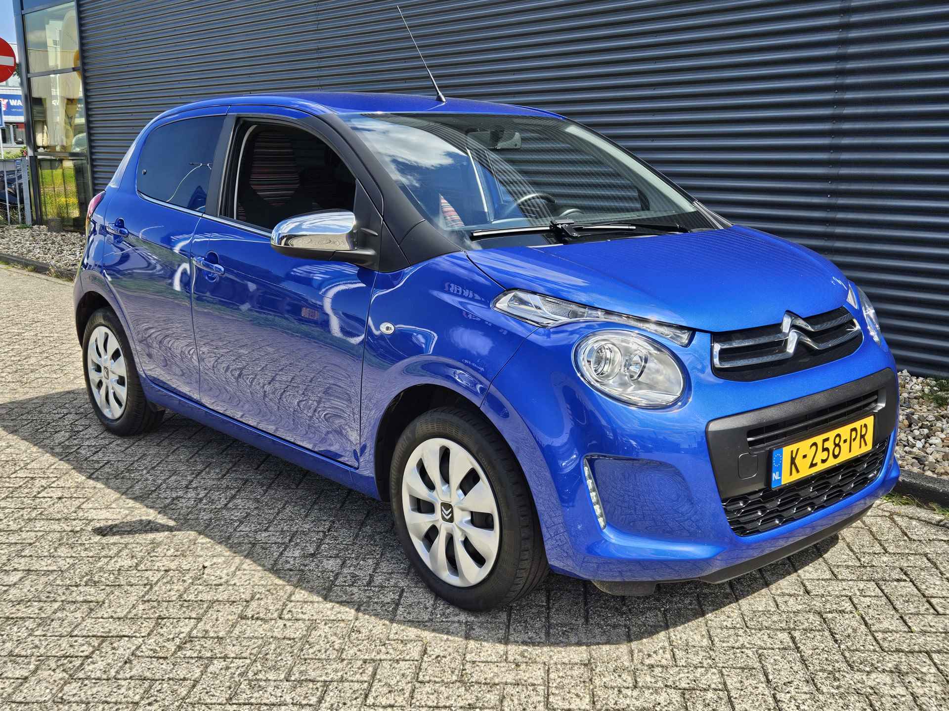 Citroën C1 1.0 VTi Feel | Airco | Bluetooth | Donker getint glas achter | Chroomaccenten Buitenzijde | - 3/35