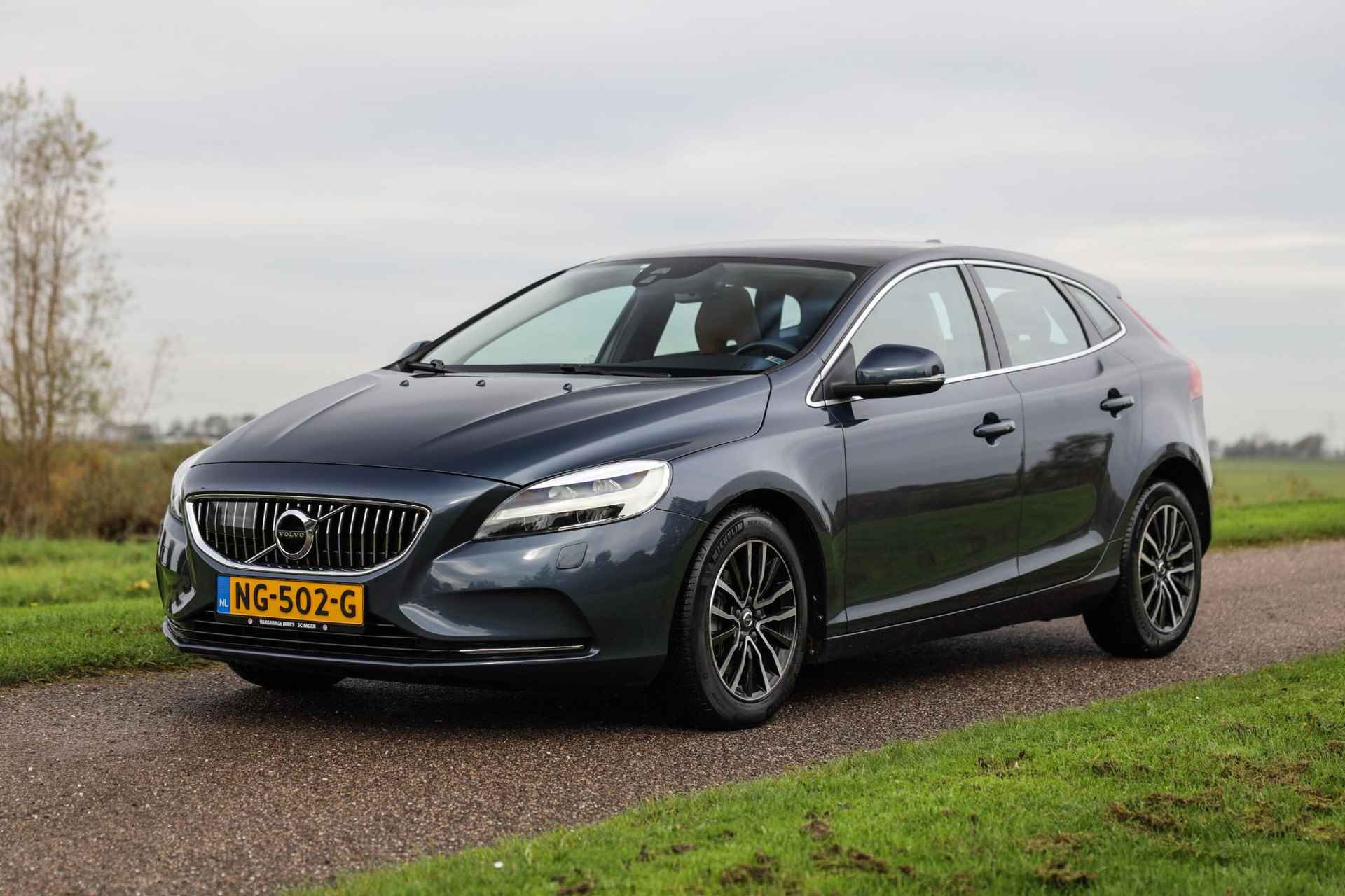 Volvo V40 T2 Aut. Inscription ✅ Leder ✅ Pano ✅ LED - 31/37