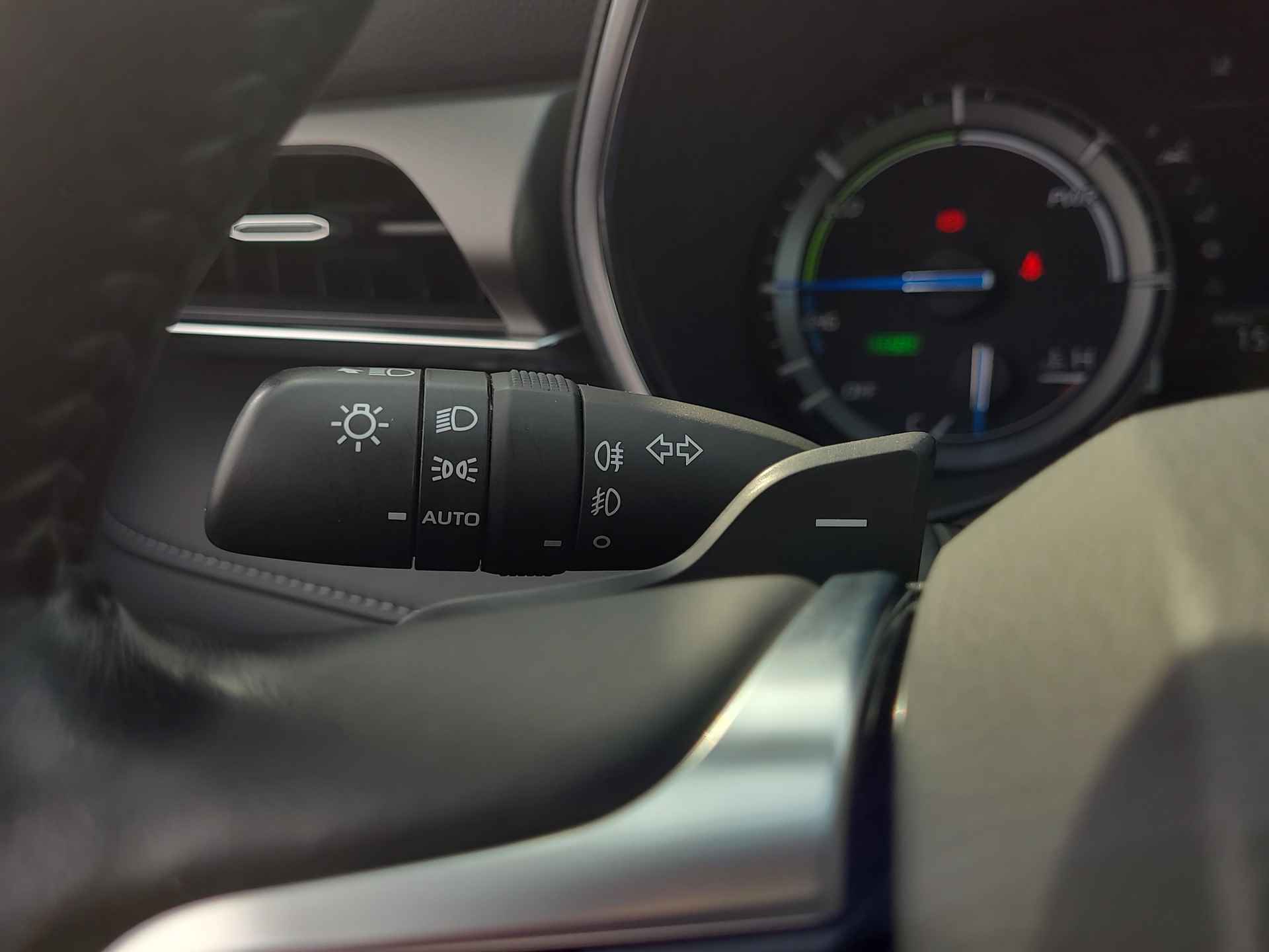Toyota Highlander 2.5 AWD Hybrid Executive Automaat | Apple CarPlay / Android Auto | Elektr. stoel met geheugen | Rijklaarprijs incl. garantie | - 16/44