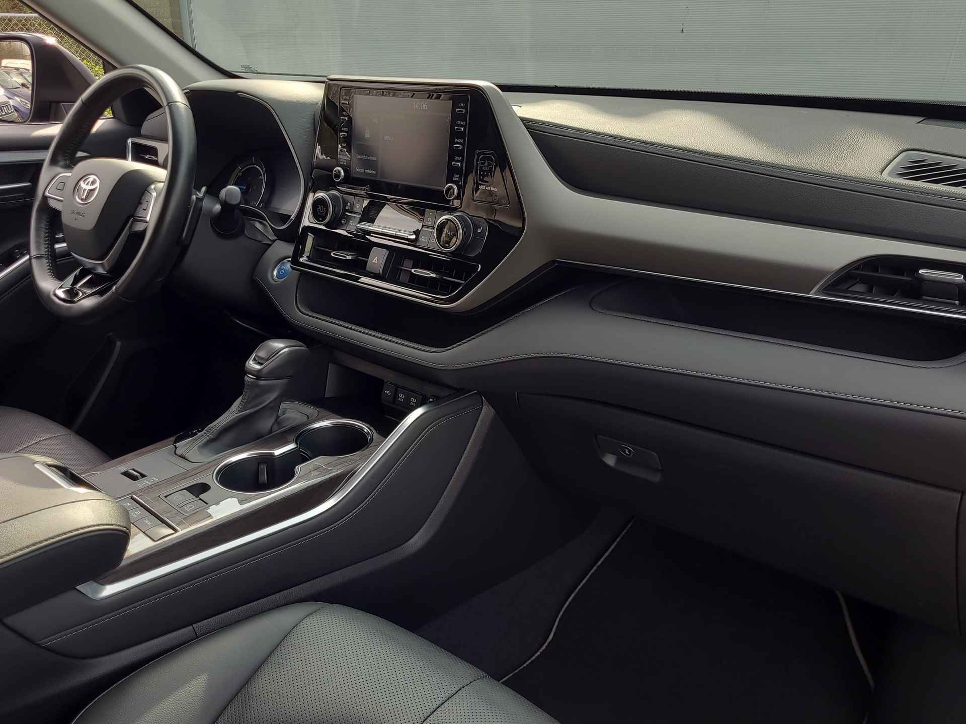 Toyota Highlander 2.5 AWD Hybrid Executive Automaat | Apple CarPlay / Android Auto | Elektr. stoel met geheugen | Rijklaarprijs incl. garantie | - 21/44