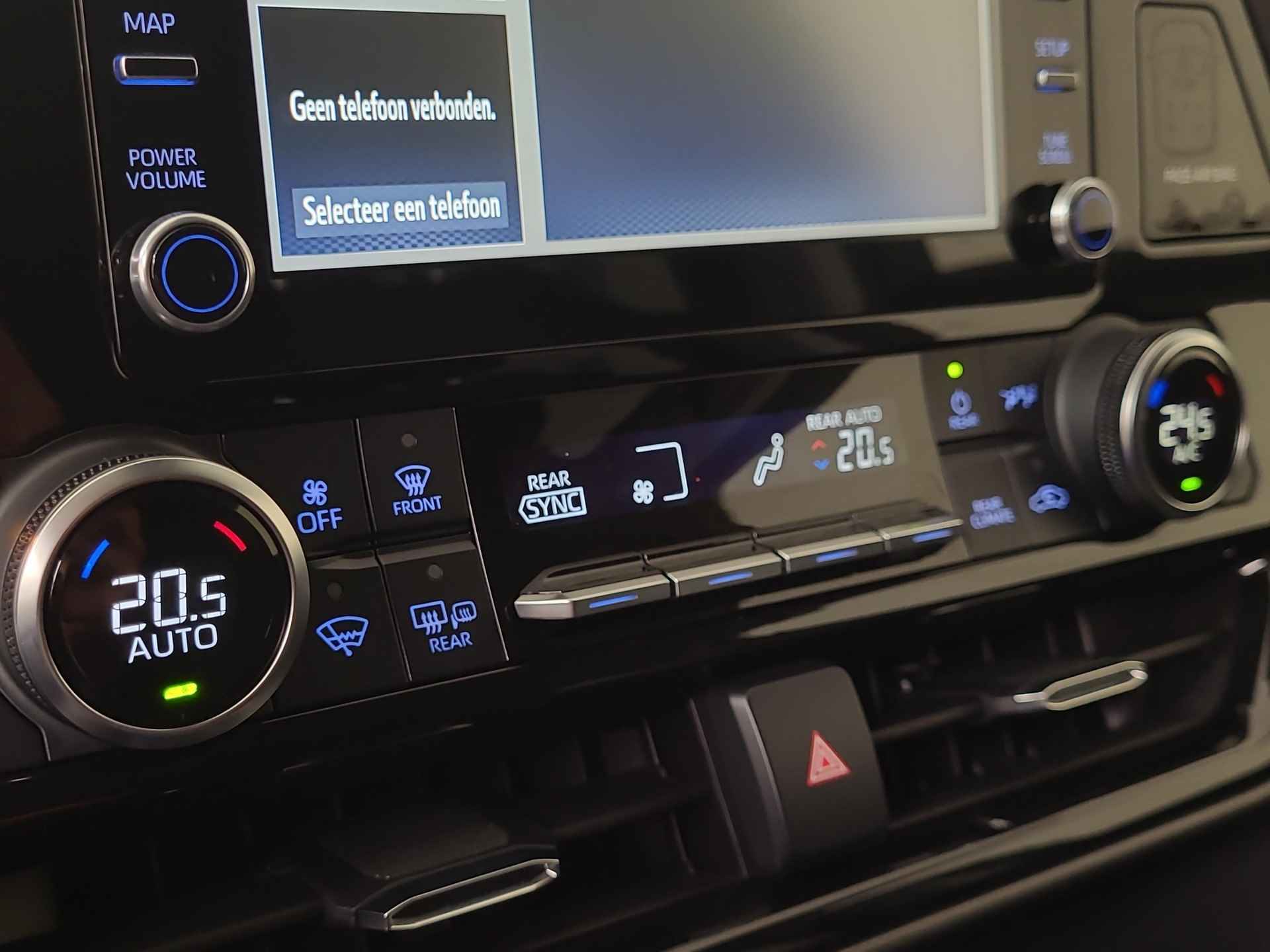 Toyota Highlander 2.5 AWD Hybrid Executive Automaat | Apple CarPlay / Android Auto | Elektr. stoel met geheugen | Rijklaarprijs incl. garantie | - 22/44