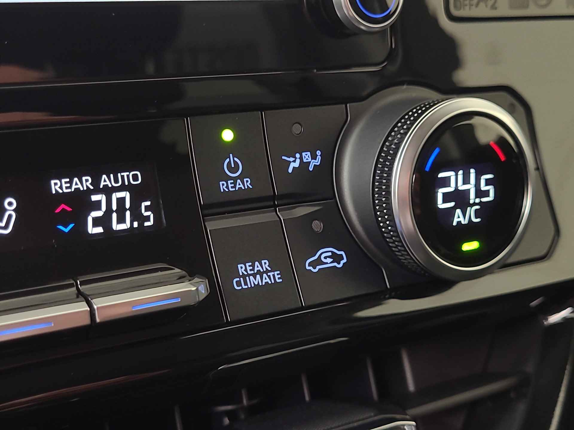 Toyota Highlander 2.5 AWD Hybrid Executive Automaat | Apple CarPlay / Android Auto | Elektr. stoel met geheugen | Rijklaarprijs incl. garantie | - 23/44