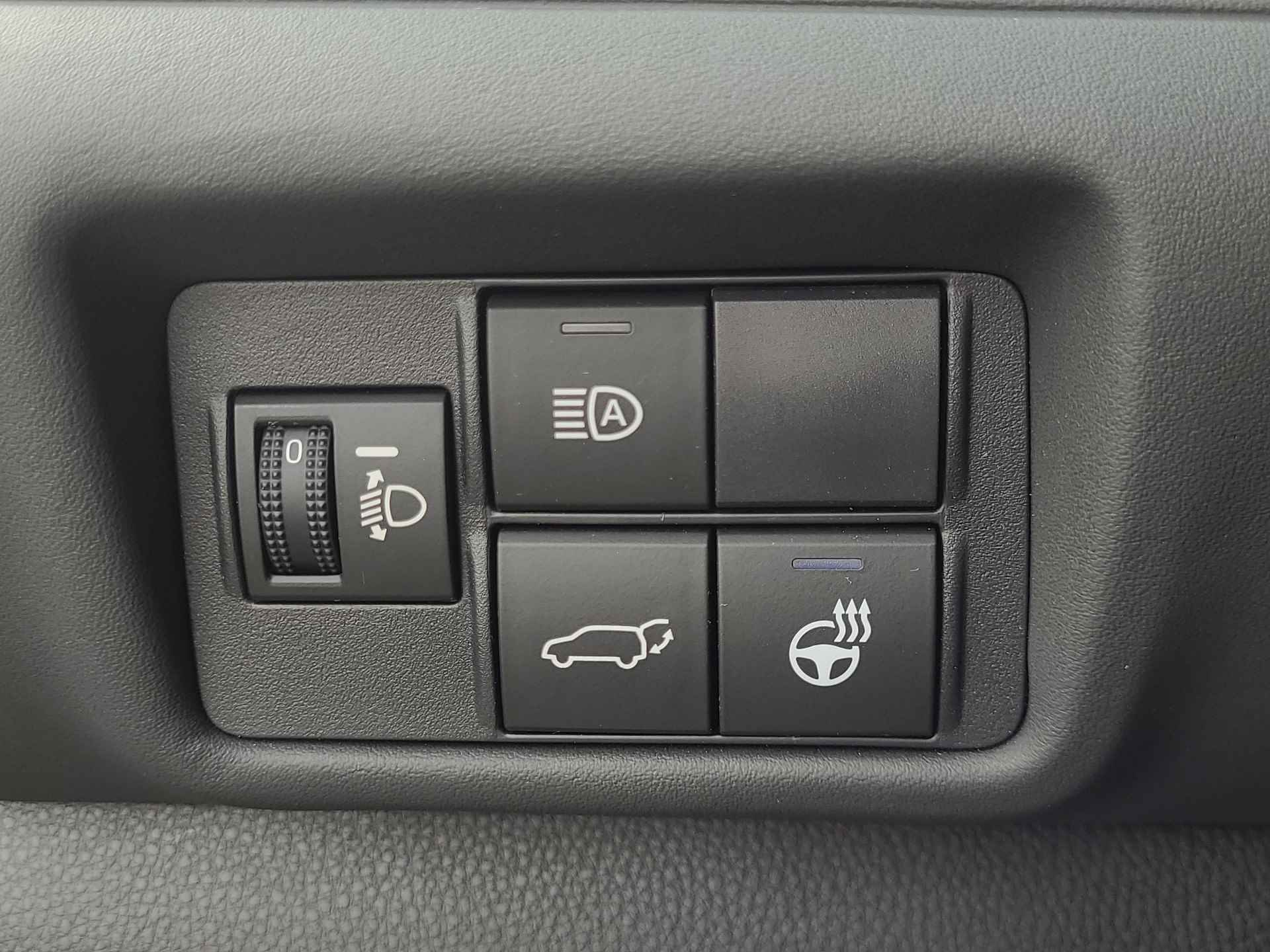 Toyota Highlander 2.5 AWD Hybrid Executive Automaat | Apple CarPlay / Android Auto | Elektr. stoel met geheugen | Rijklaarprijs incl. garantie | - 33/44