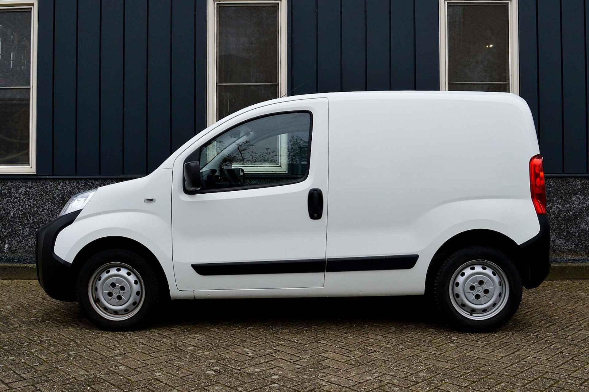 Citroën Nemo 1.3 HDi 80 Rijklaarprijs-Garantie Airco 2e Eigenaar - 2/18