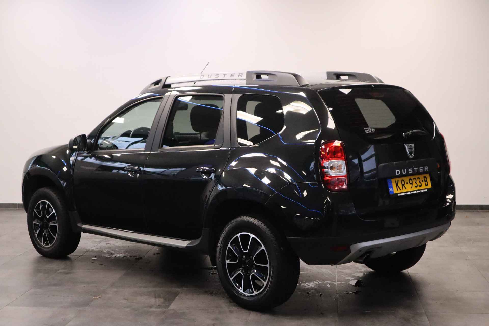 Dacia Duster 1.2 TCe 4x2 Blackshadow Navigatie PDC Airco Leder interieur 16lmv stoelverwarming - 3/16