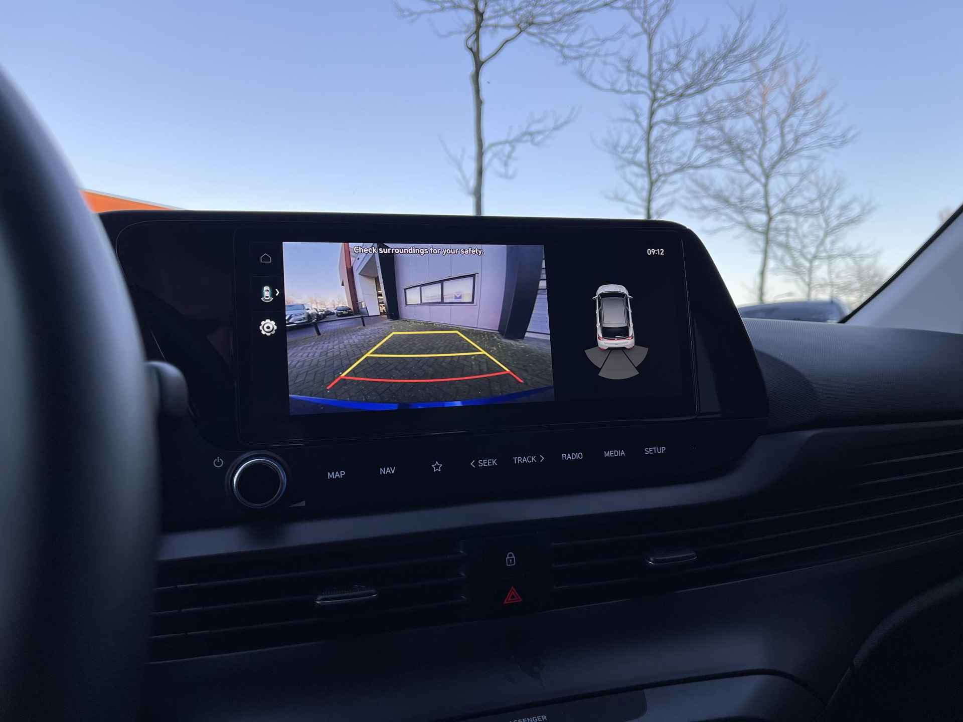 Hyundai i20 1.0 T-GDI Comfort Smart | Navigatie | Camera | Apple Carplay/Android Auto | Dodehoek | Airco | Cruise Control | Park. Sensor | Rijklaarprijs! - 16/24