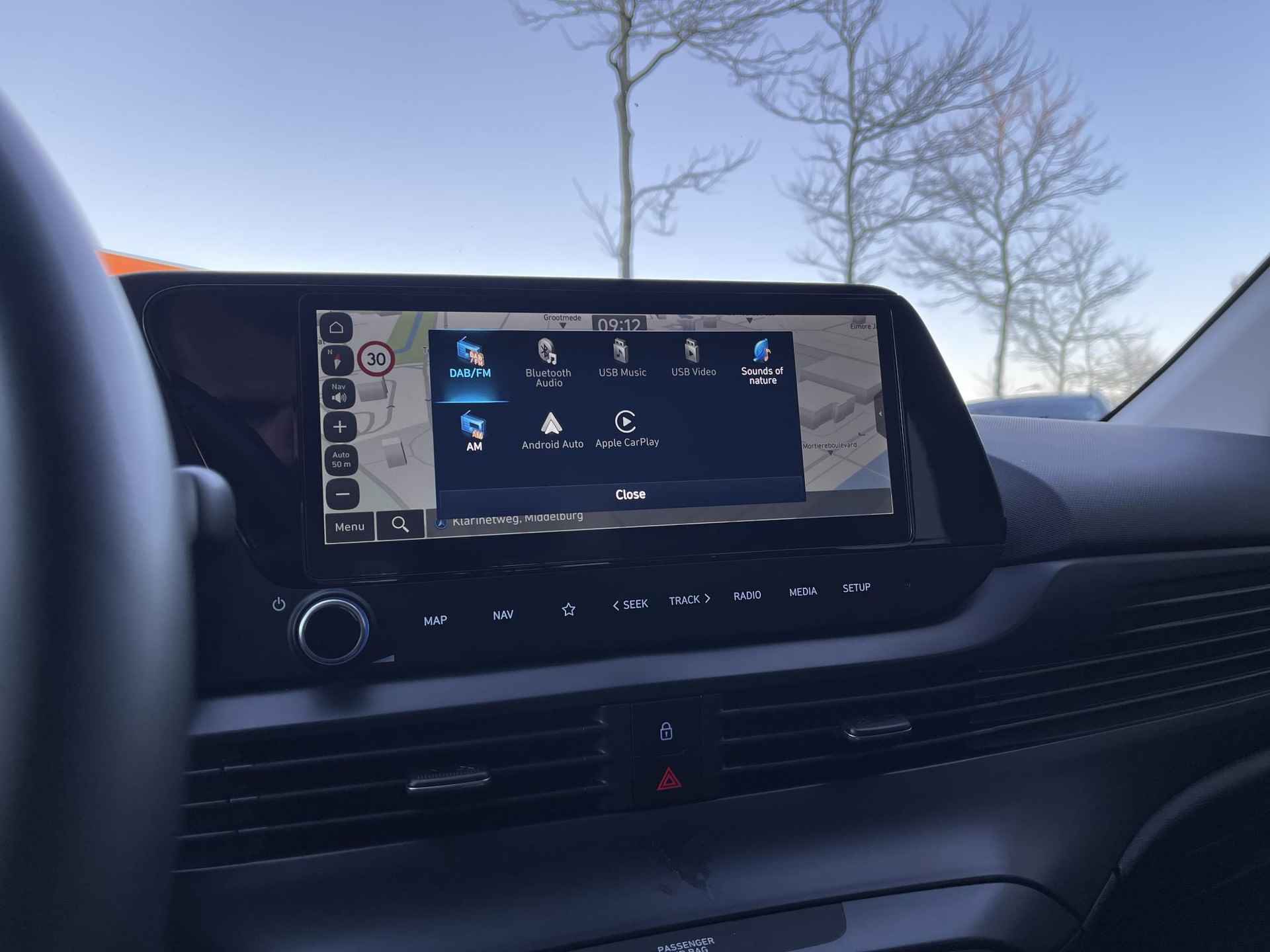 Hyundai i20 1.0 T-GDI Comfort Smart | Navigatie | Camera | Apple Carplay/Android Auto | Dodehoek | Airco | Cruise Control | Park. Sensor | Rijklaarprijs! - 17/24