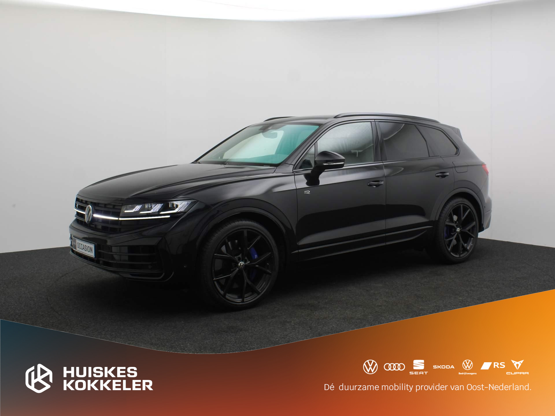 Volkswagen Touareg R 3.0 TSI eHybrid 462pk Tiptronic Luchtvering, Panoramadak, Lederen bekleding, Achteruitrijcamera, Navigatie, DYN audio, Head up display, Adaptive cruise control, Elektrische achterklep