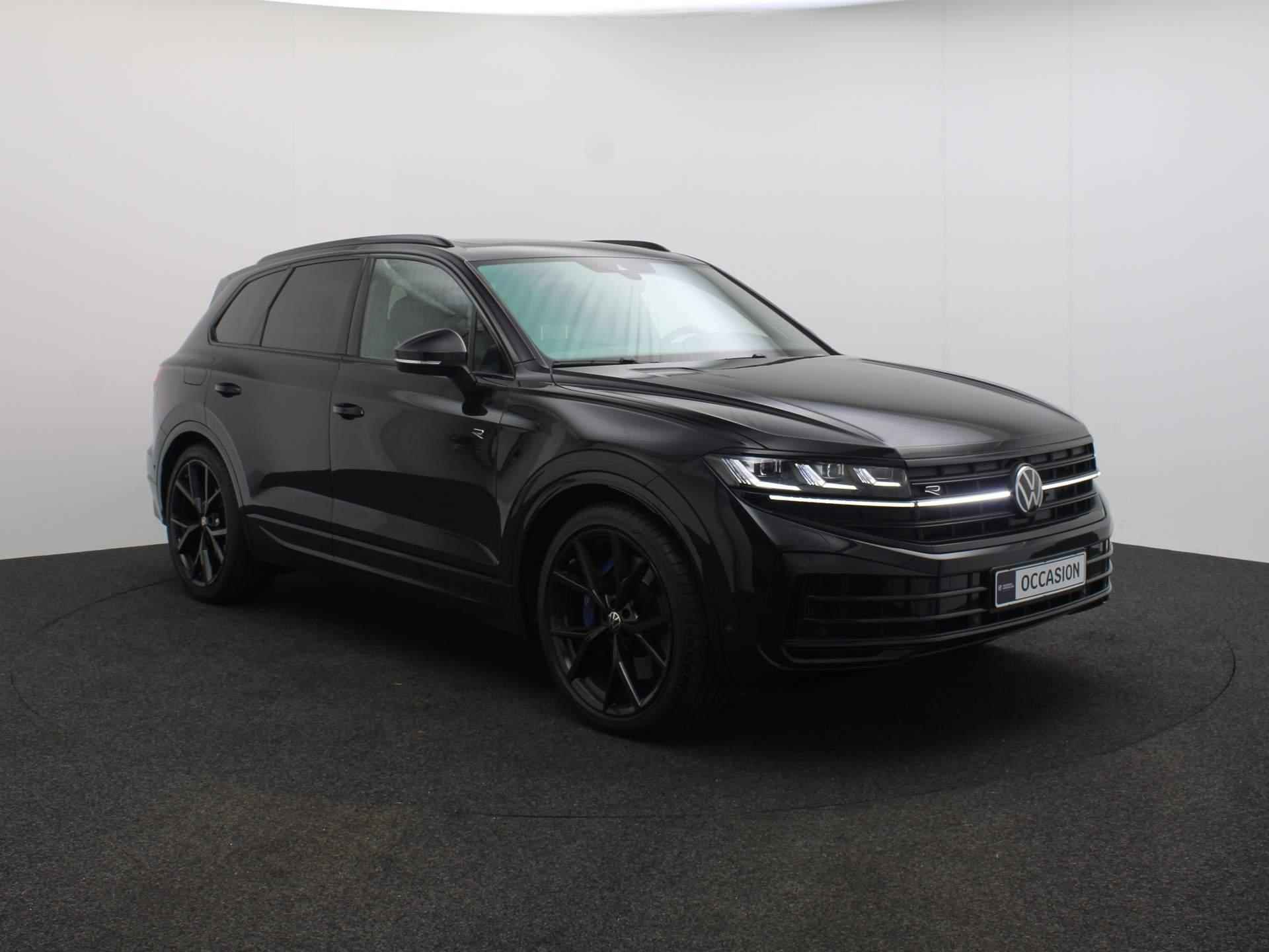 Volkswagen Touareg R 3.0 TSI eHybrid 462pk Tiptronic Luchtvering, Panoramadak, Lederen bekleding, Achteruitrijcamera, Navigatie, DYN audio, Head up display, Adaptive cruise control, Elektrische achterklep - 9/69