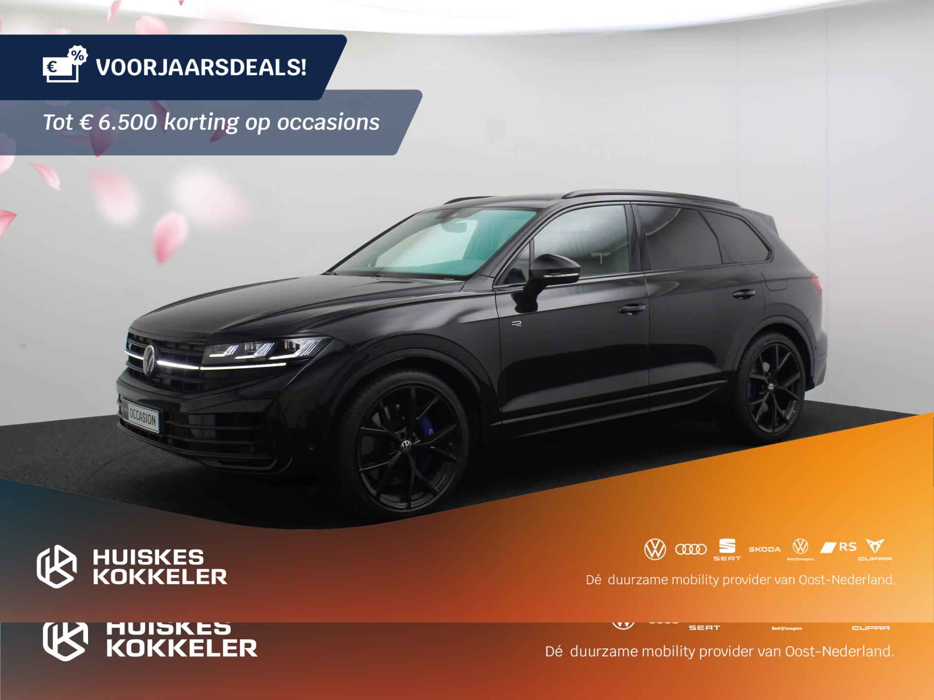 Volkswagen Touareg R 3.0 TSI eHybrid 462pk Tiptronic Luchtvering, Panoramadak, Lederen bekleding, Achteruitrijcamera, Navigatie, DYN audio, Head up display, Adaptive cruise control, Elektrische achterklep