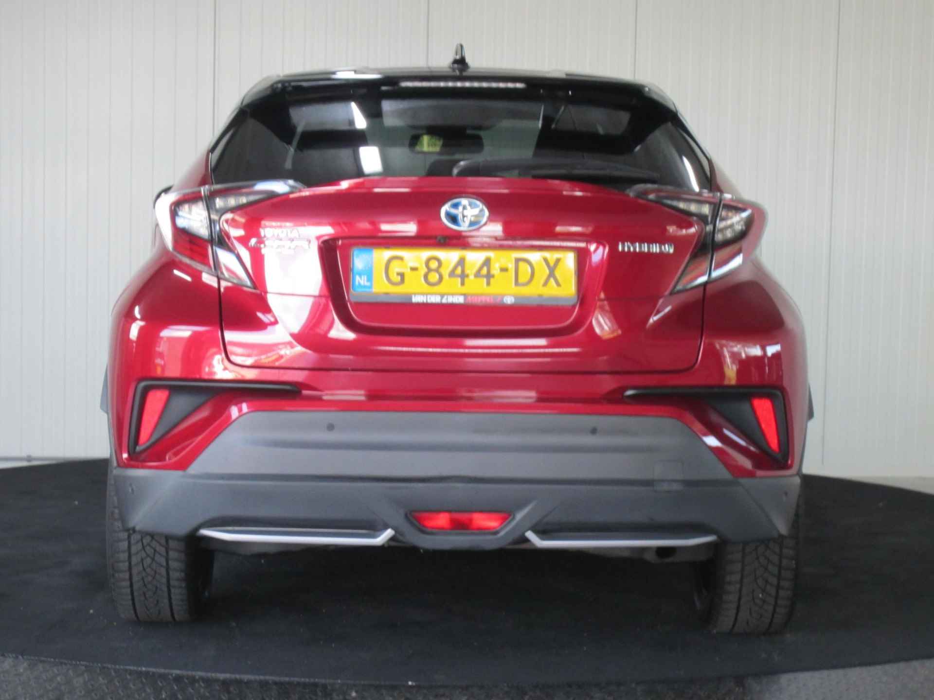 Toyota C-HR 1.8 Hybrid Style Ultimate - 4/29