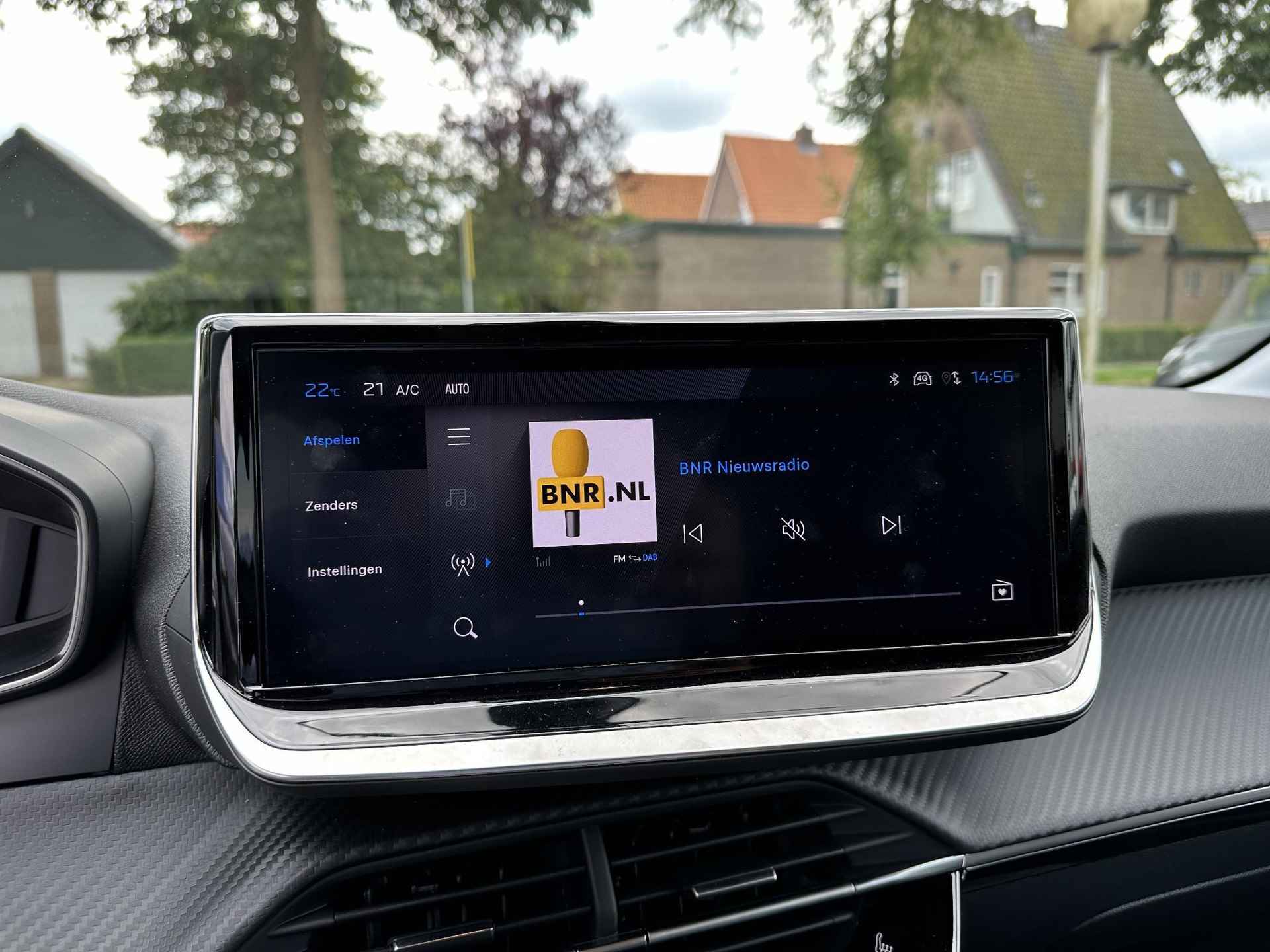 Peugeot 208 1.2 Hybrid 100 PK e-DCS6 Allure | Nieuw Model 2024! | Hybride Elektrisch rijden met Automaat | Navigatie | Parkeercamera | Draadloze telefoonlader | Stoelverwarming | LED Verlichting | Apple Carplay/Android Auto | Lichtmetalen Velgen | Cruise & Climate Control | - 13/59